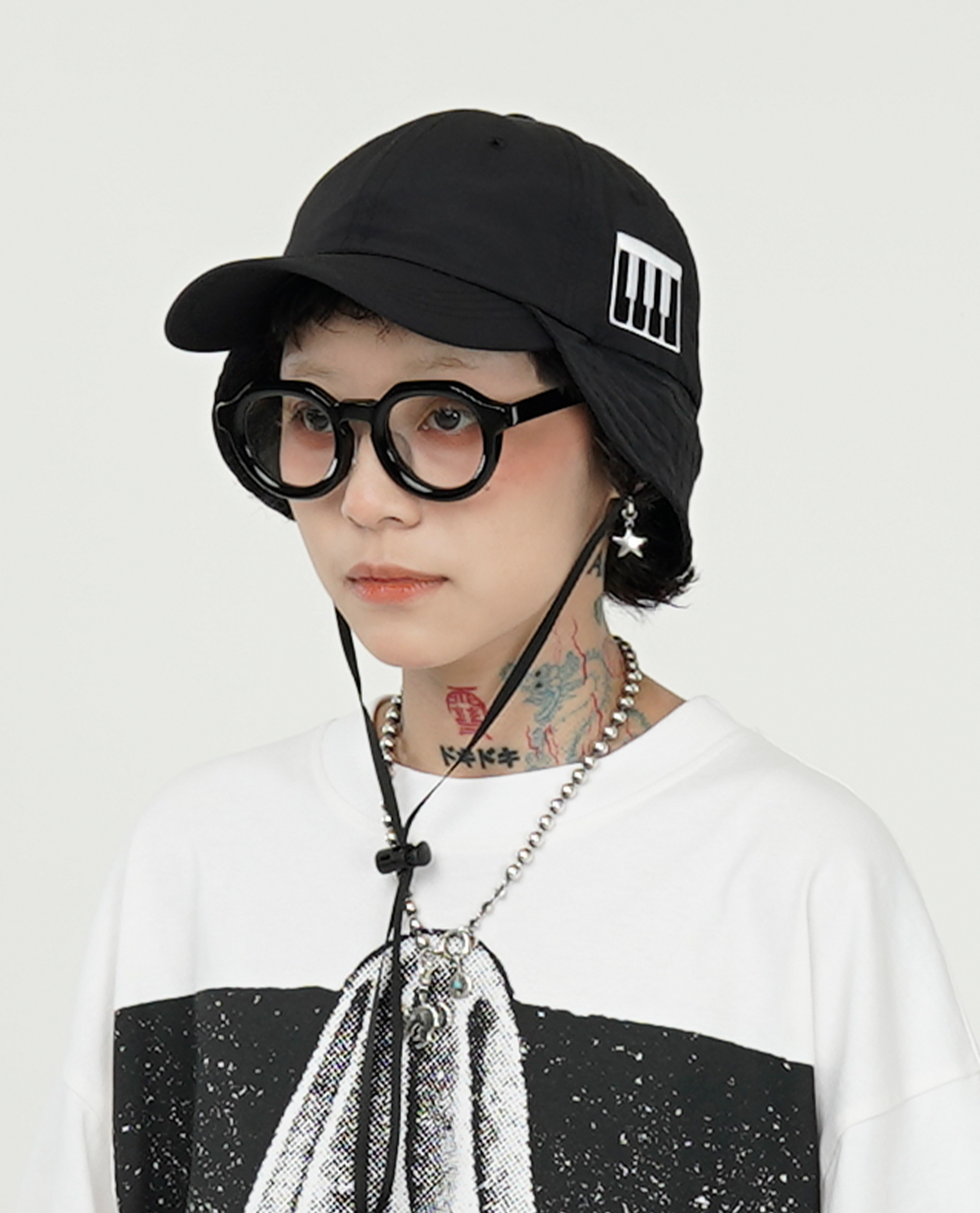 The Trilogy Tapes TTT EXPLORER 6-PANEL - 25SS