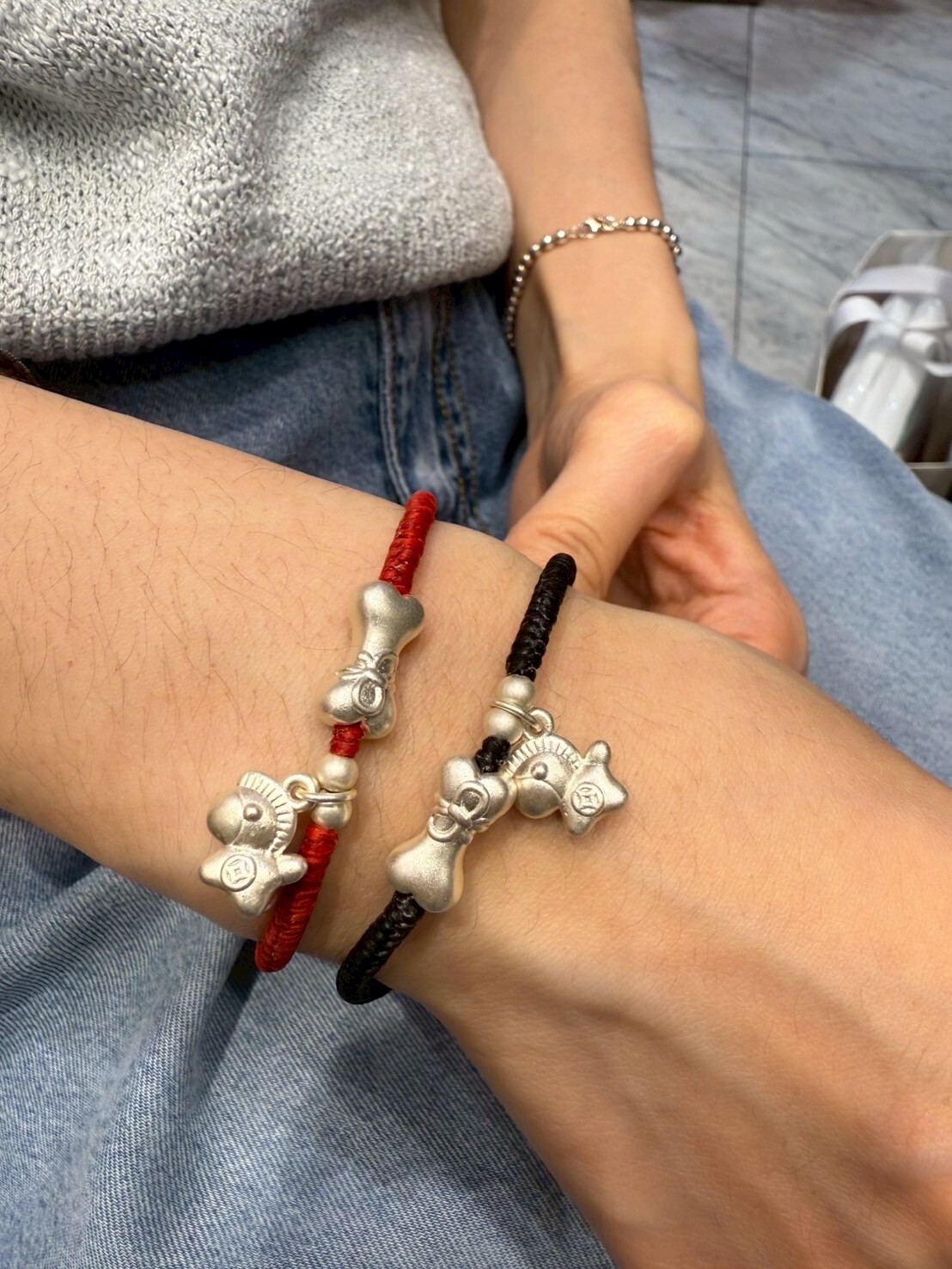 HM4358 925銀小骨蝴蝶結➕Q版小馬吊墜蜜蠟手鍊