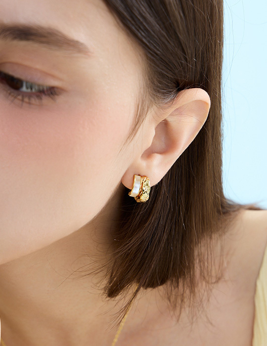 百搭貓眼菱格。夾式耳環