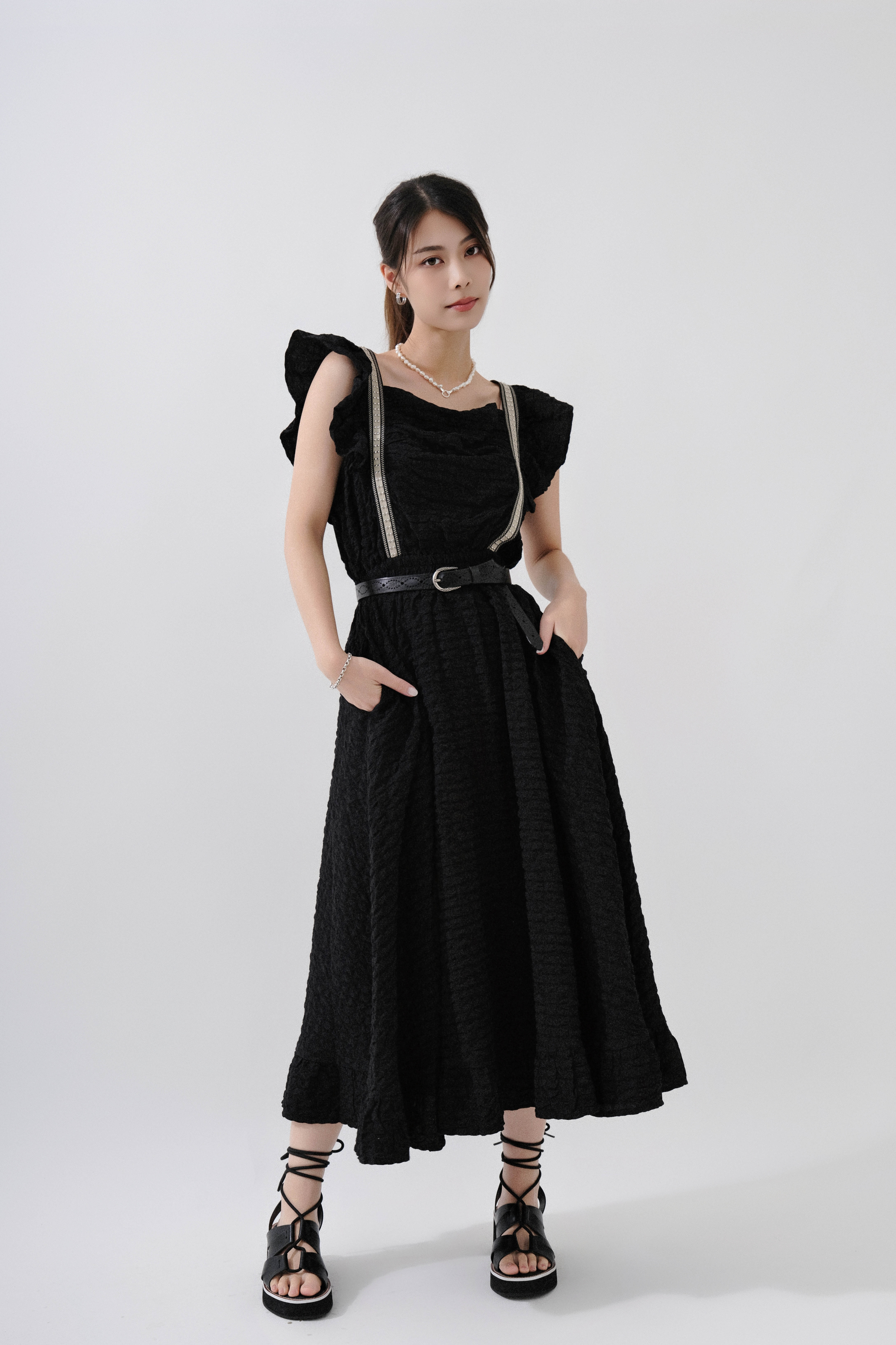 SS25_0246（連身裙＋頸鍊）