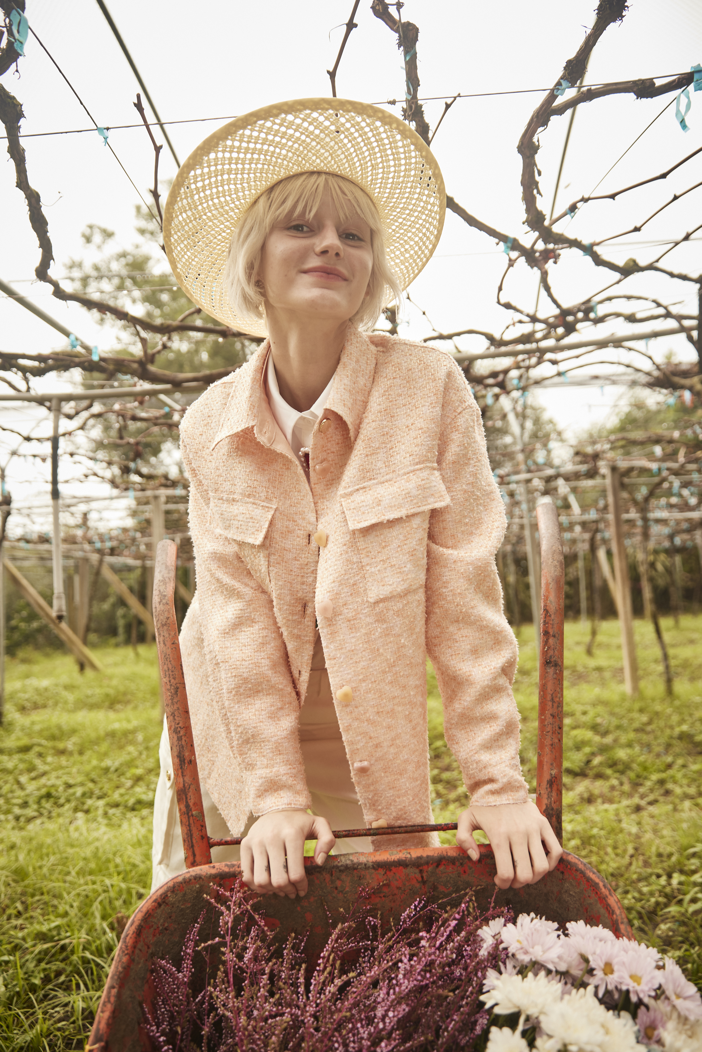 BE10003D1 閃金粉橘小香長版外套