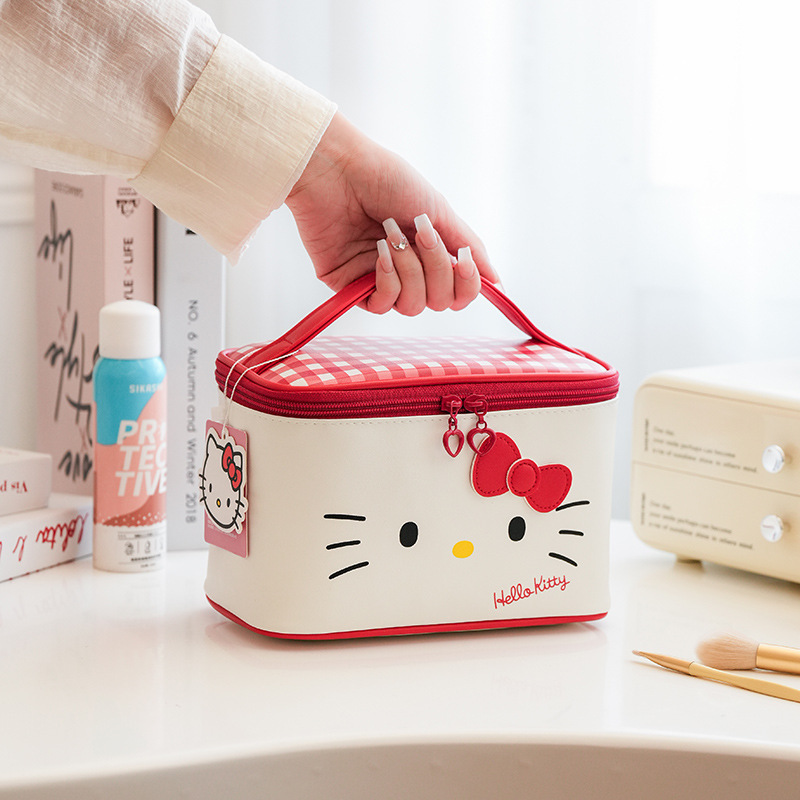 Hello Kitty  Sanrio | 化妝品收納包