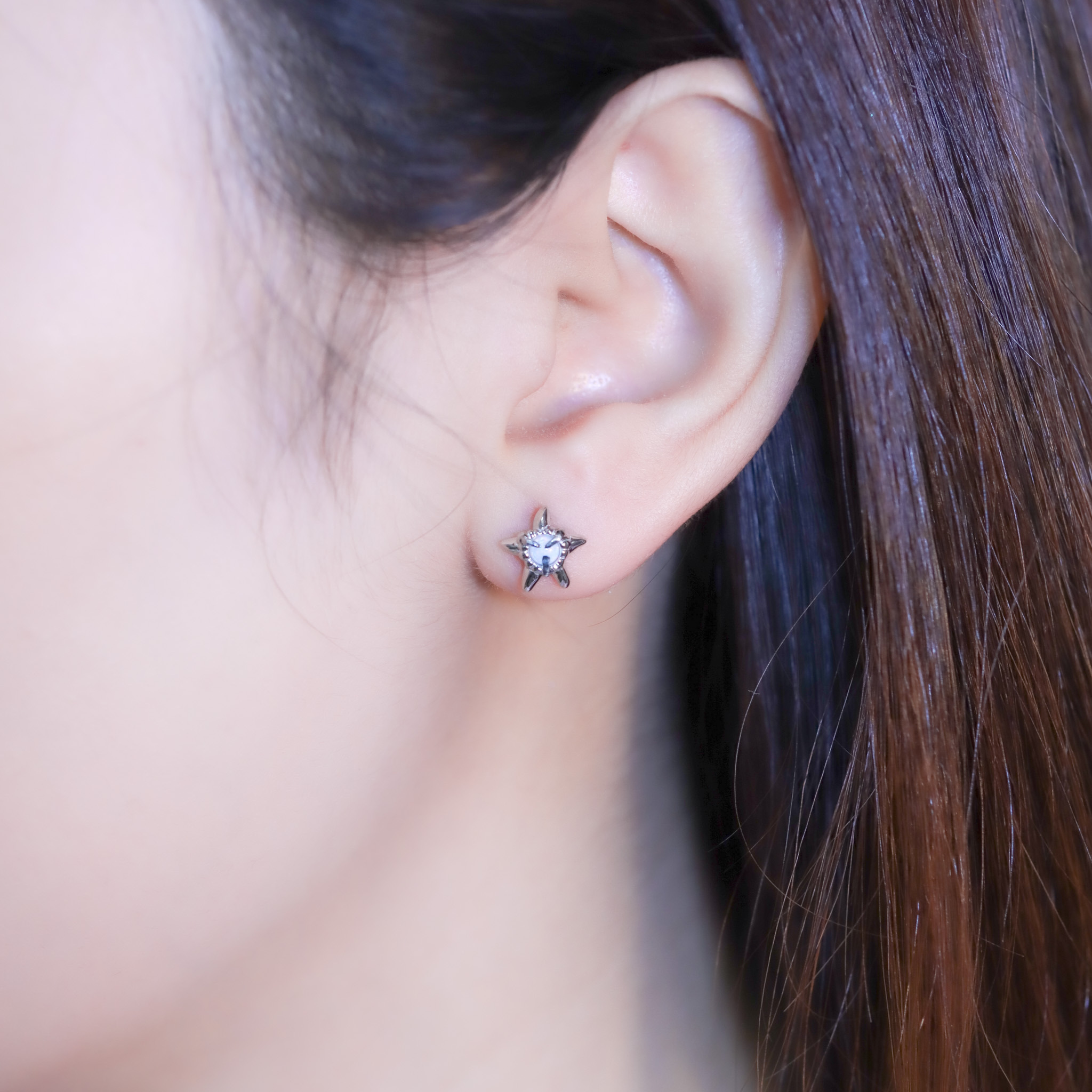 | 925純銀・白金・琉璃 | 純凈星光耳環 | EA0994 |