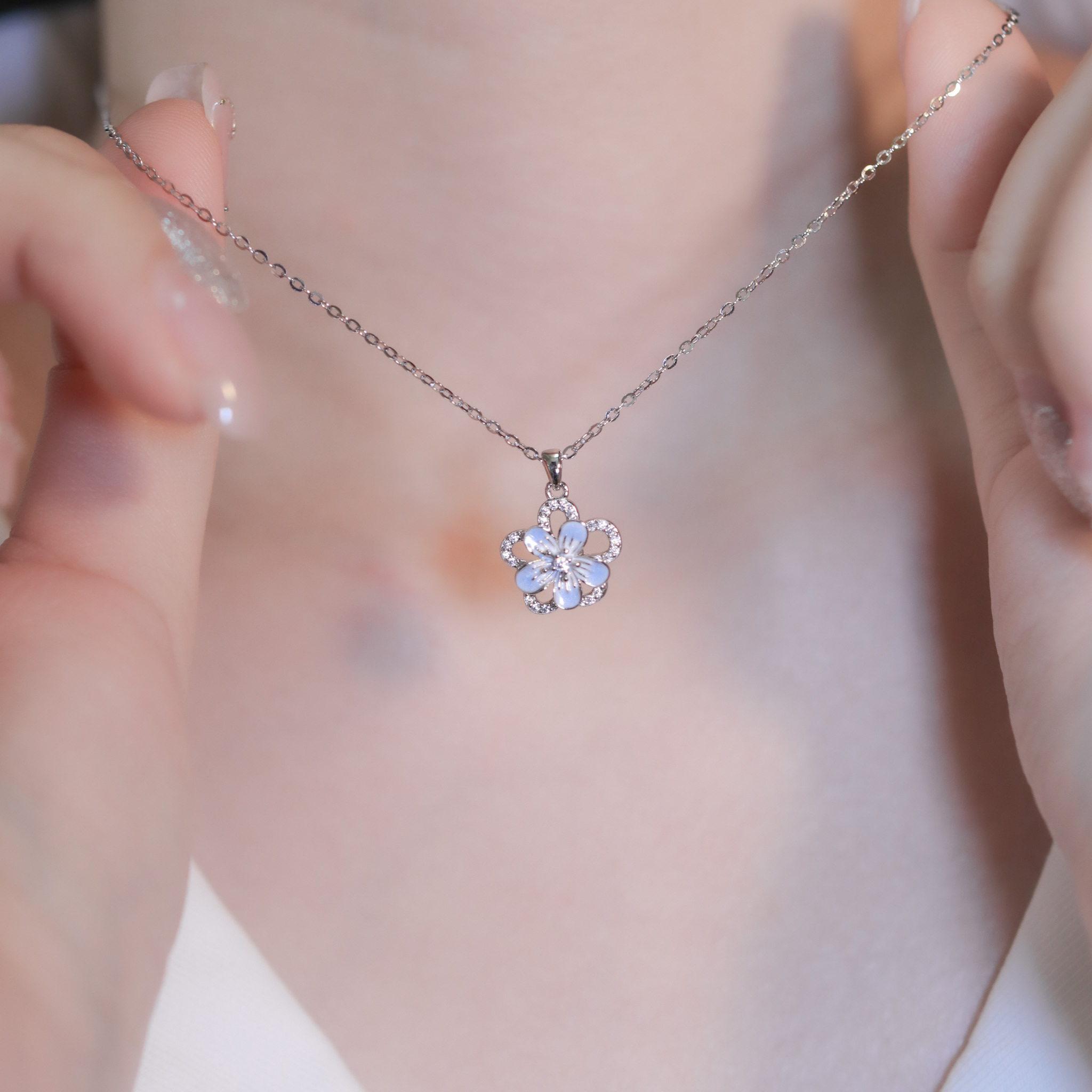 | 925純銀・白金 | 漫藍櫻夢項鍊 (可旋轉) | NE1407 |