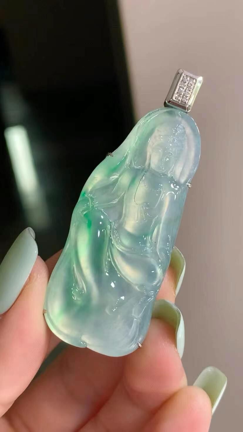 519369 翡翠觀音吊墜