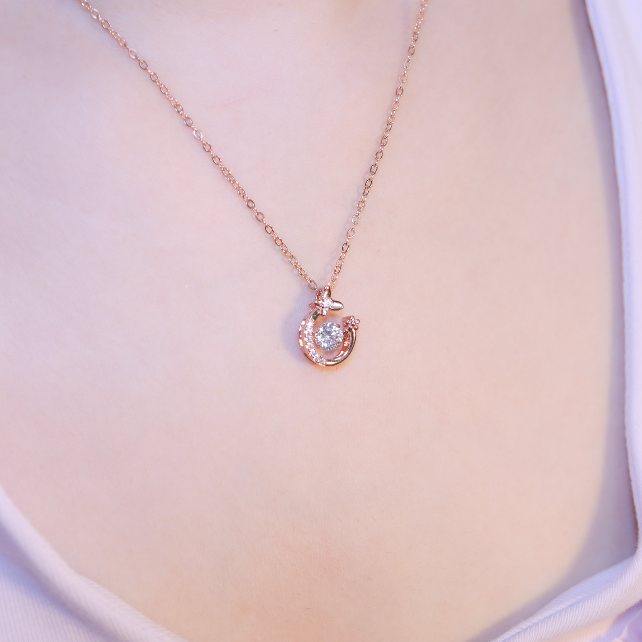 | 925純銀・厚鍍白金・ 厚鍍玫瑰金 | 懸浮蝶願蹤跡項鍊 (銀/玫瑰金) | NE1410 |