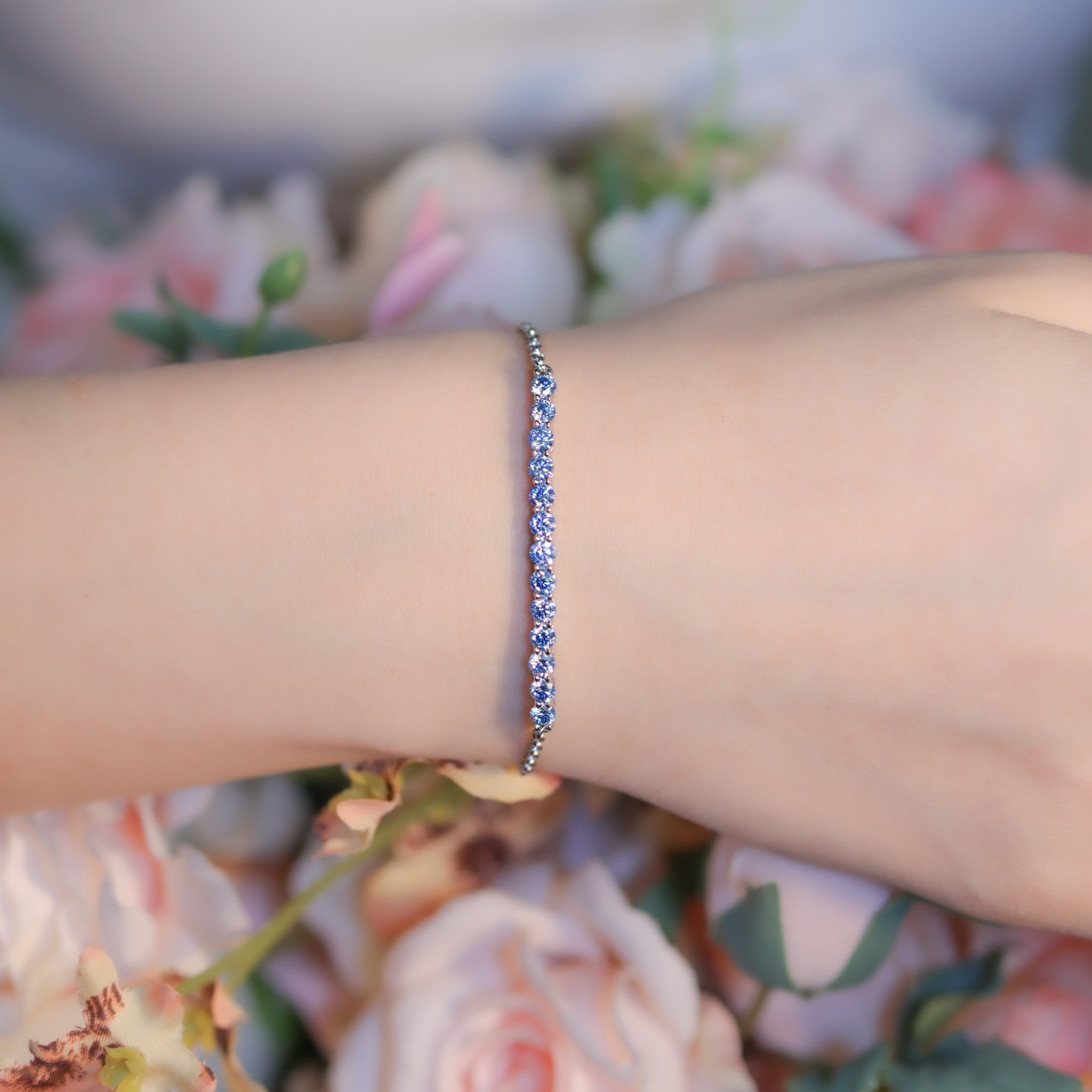 | 925純銀・ 厚鍍白金 ・莫桑石 | 鑽光星岸手鏈(藍色/綠色) | BR1349 |