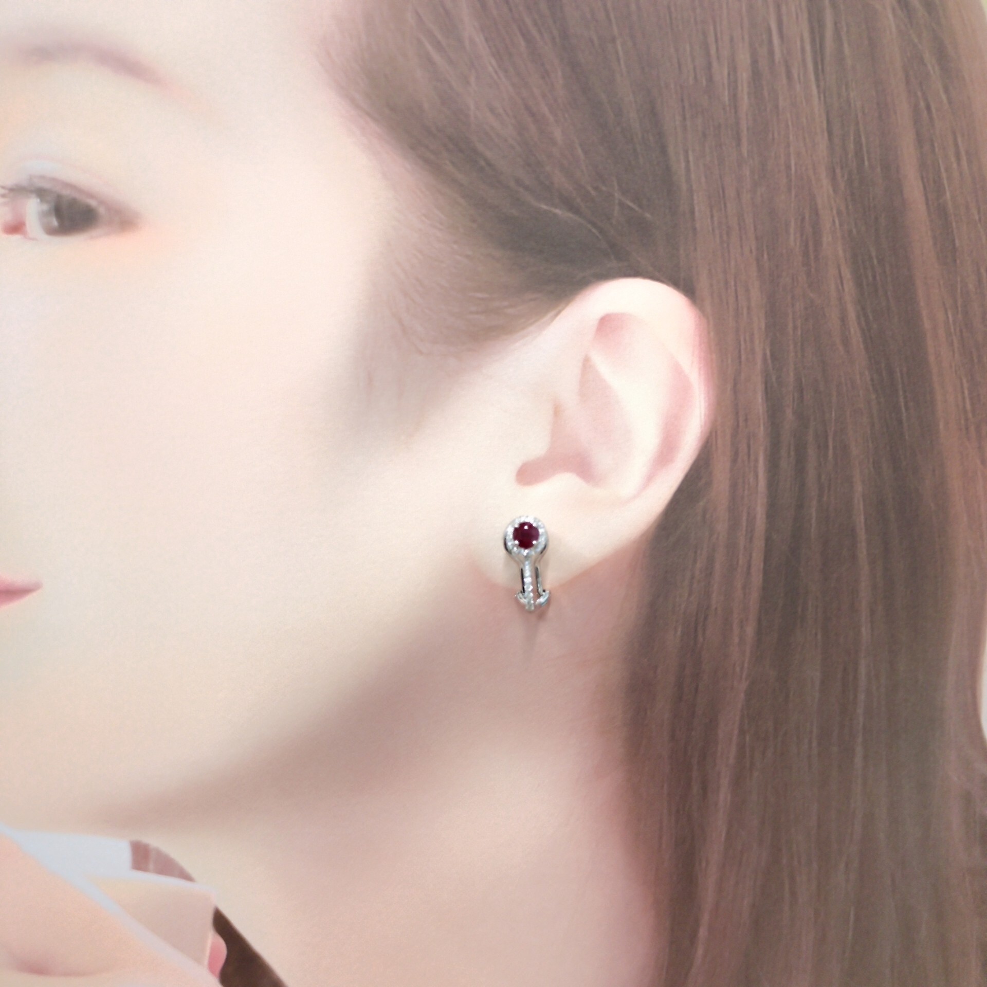 全新18K白金【主石1卡36份紅寶石】配58份鑽石耳環