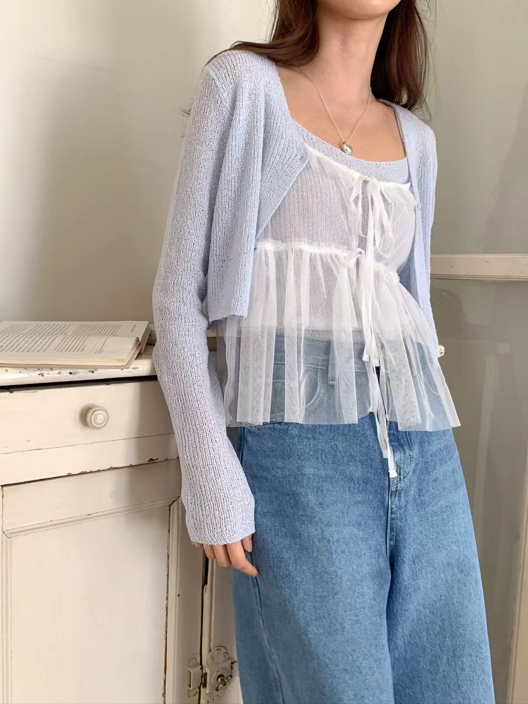 簡約泡泡紗吊帶背心/針織小外套