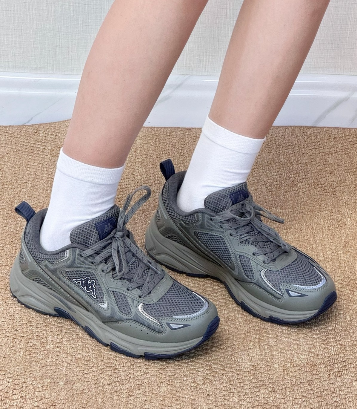 Kappa 羽翼香根草綠跑鞋