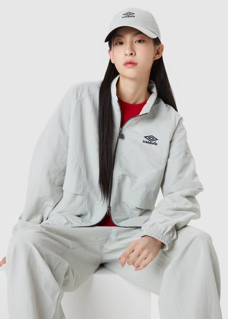 【OWN】Umbro 機能 帽子 尼龍 排汗 吸汗 運動 老帽 鴨舌 刺繡 不分男女 Beige 棕灰