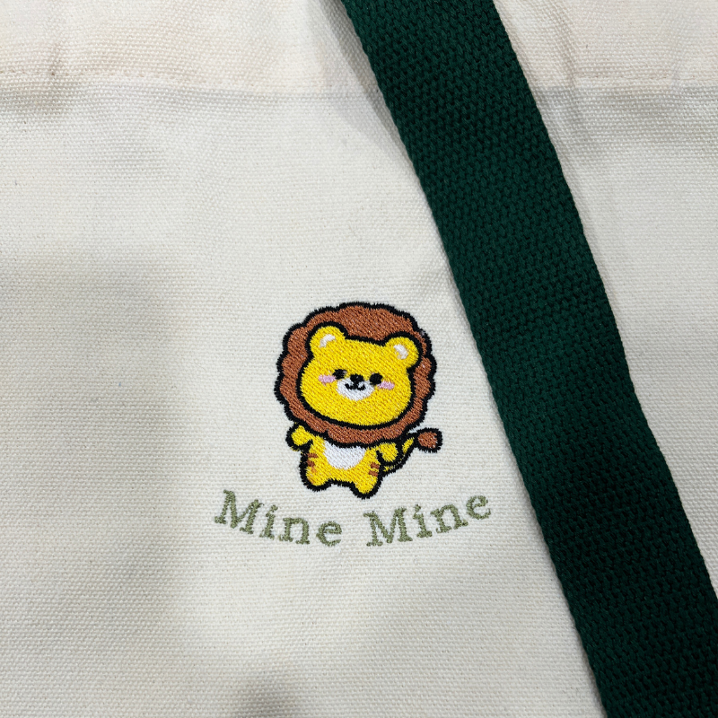 Piccoloo│客製刺繡專屬萌圖托特包