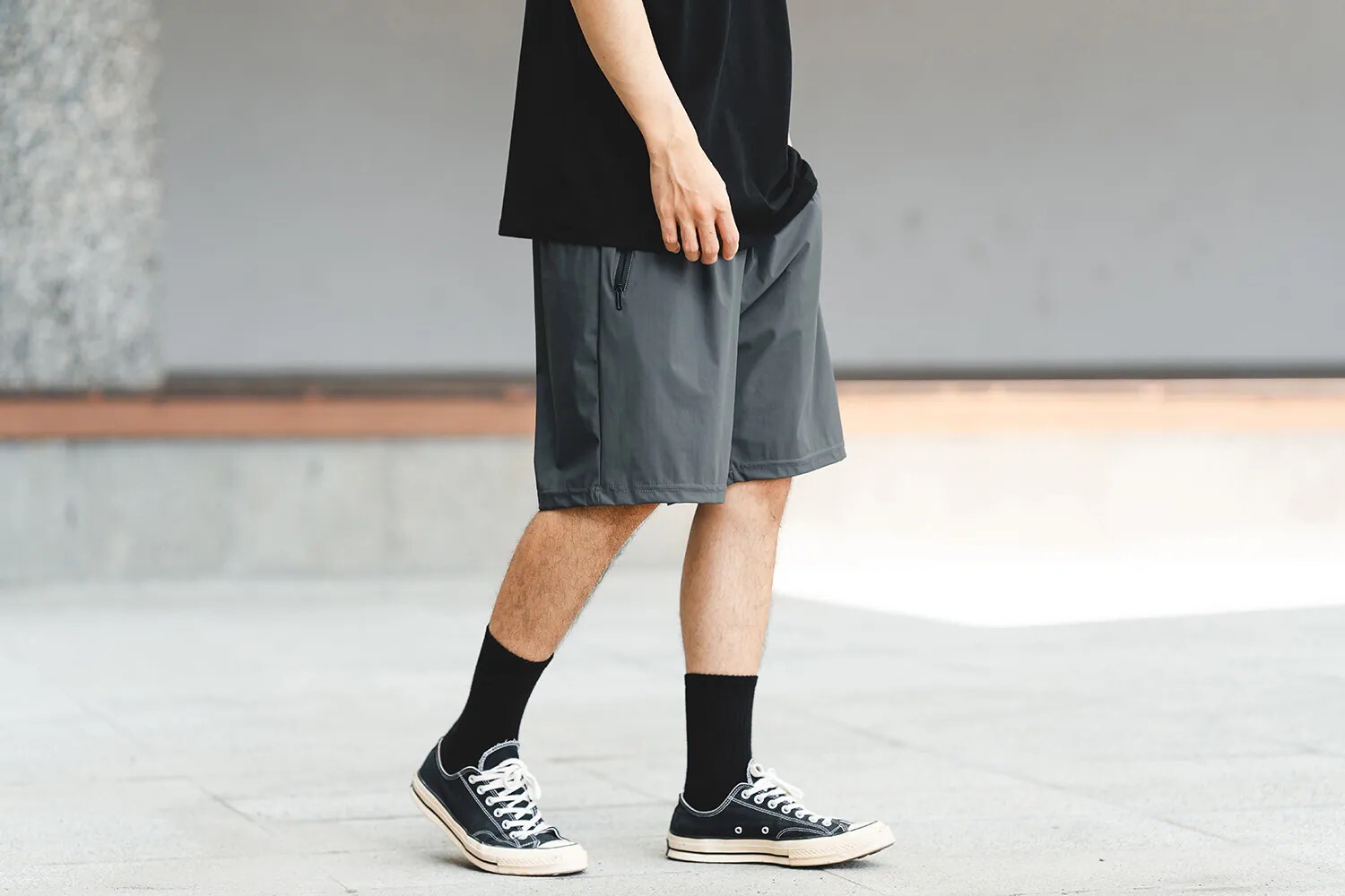 冰絲彈力耐磨拉鍊涼感短褲-3色 PS222