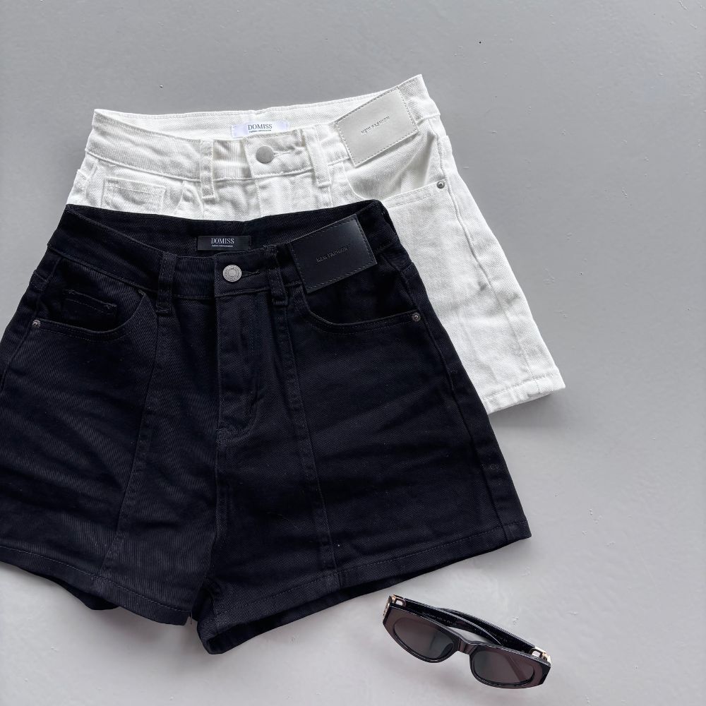 【DOMISS推薦】顯瘦百搭-霧面皮標高腰短褲-2色 短褲 牛仔短褲 (現+預)