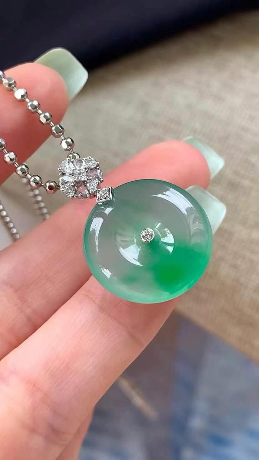 519377 翡翠平安扣吊墜 (18.6mm直徑)