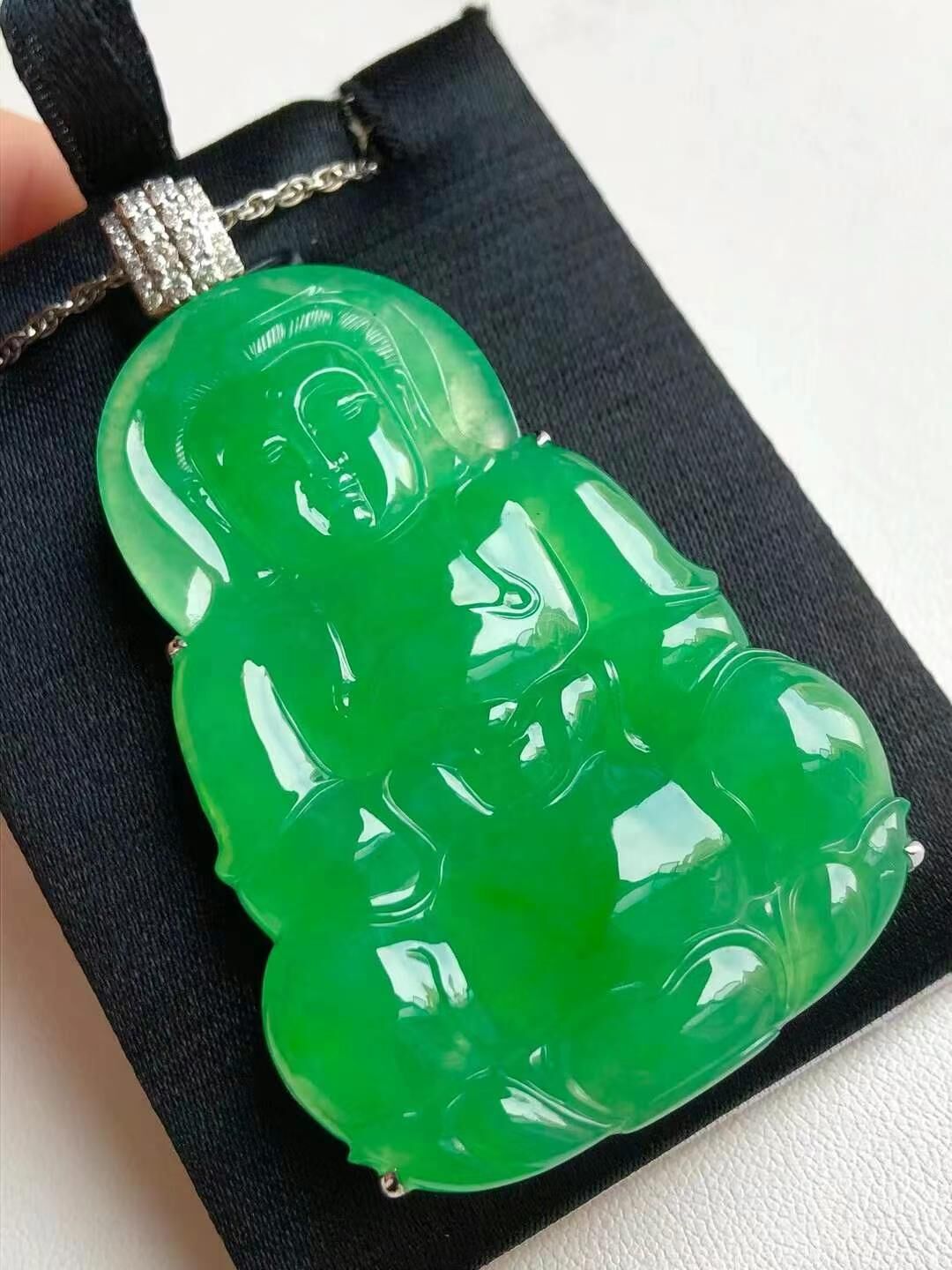 519378 翡翠觀音吊墜