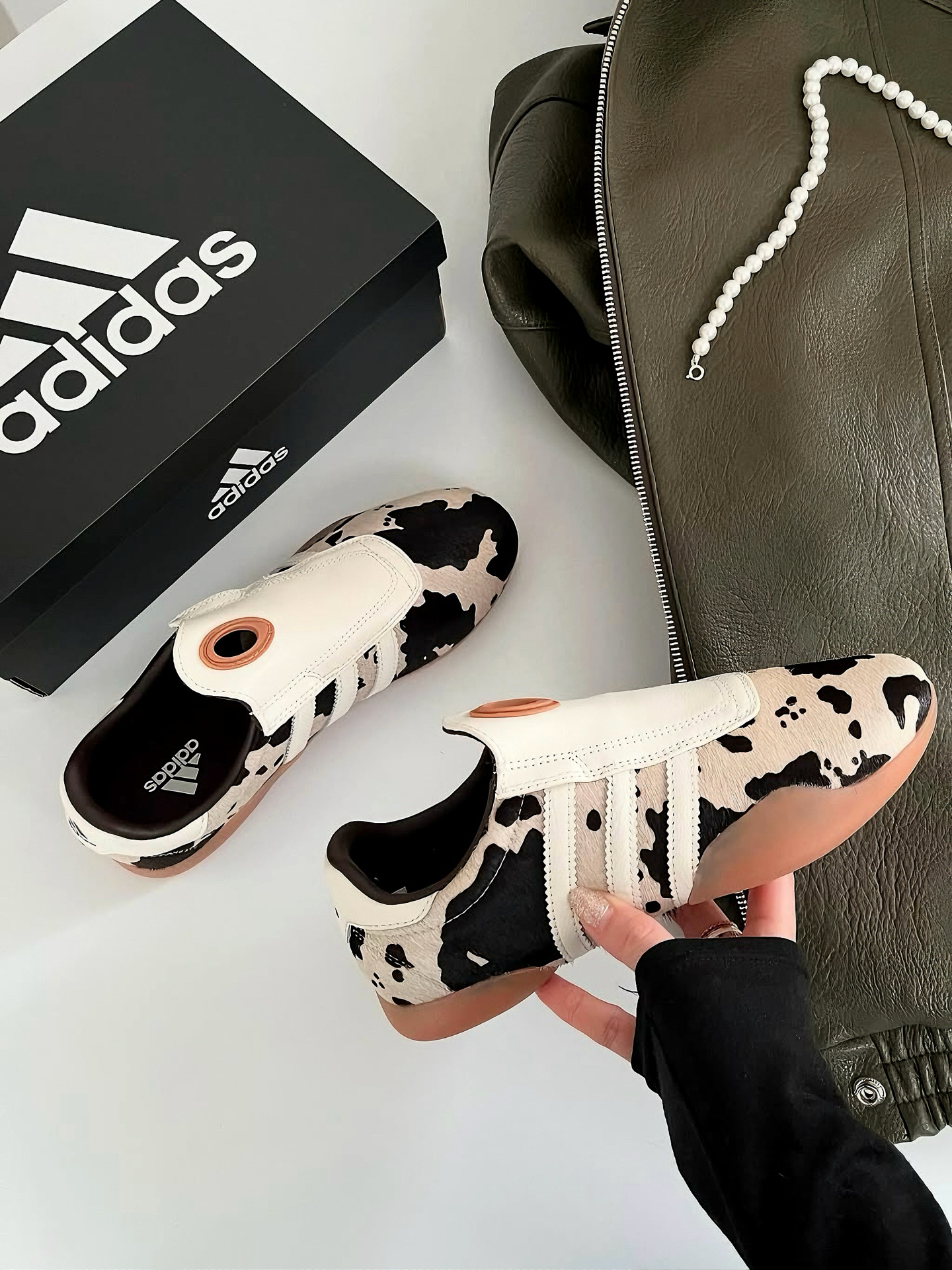 Adidas Originals Takewondo 乳牛紋 白黑色 馬毛 復古 德訓鞋 薄底鞋 跆拳道鞋 JS0297/預購