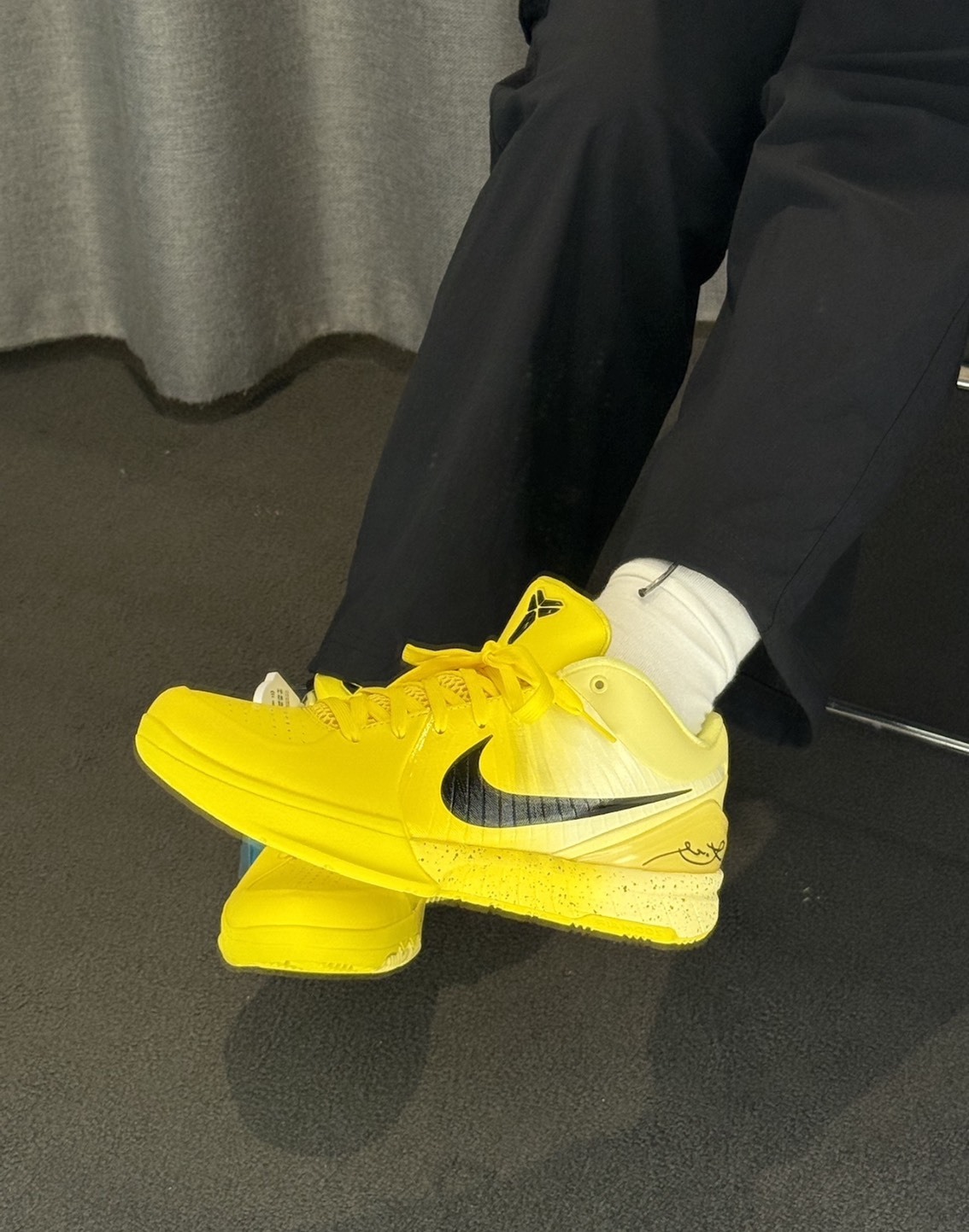 預購 NIKE KOBE 4 PROTRO "CHBL" 黃黑 大黃蜂