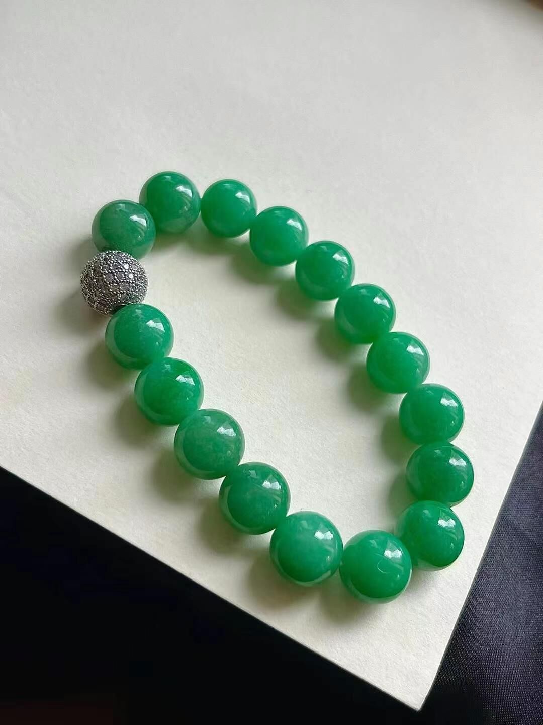 519383 翡翠珠子手串 (11.9mm直徑)