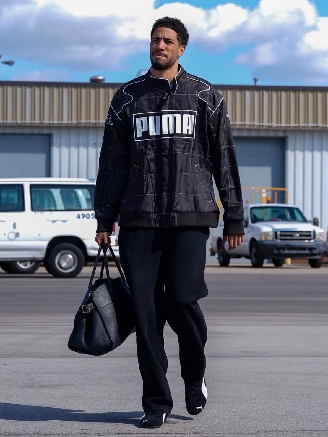 PUMA 防風保暖黑色立領棉服