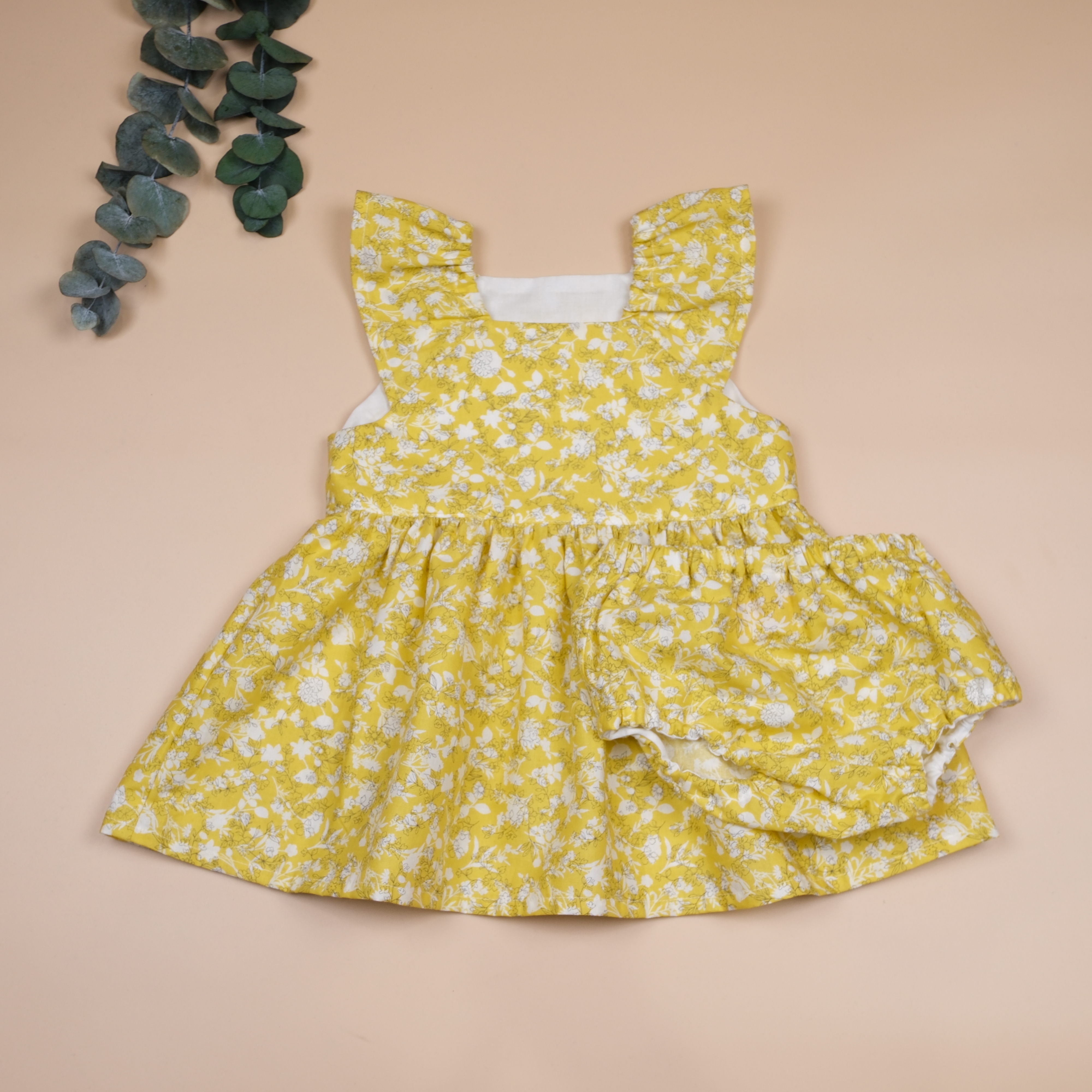 沐春荷袖系列 ❖ 黃底小花 ❖ 飛袖洋裝