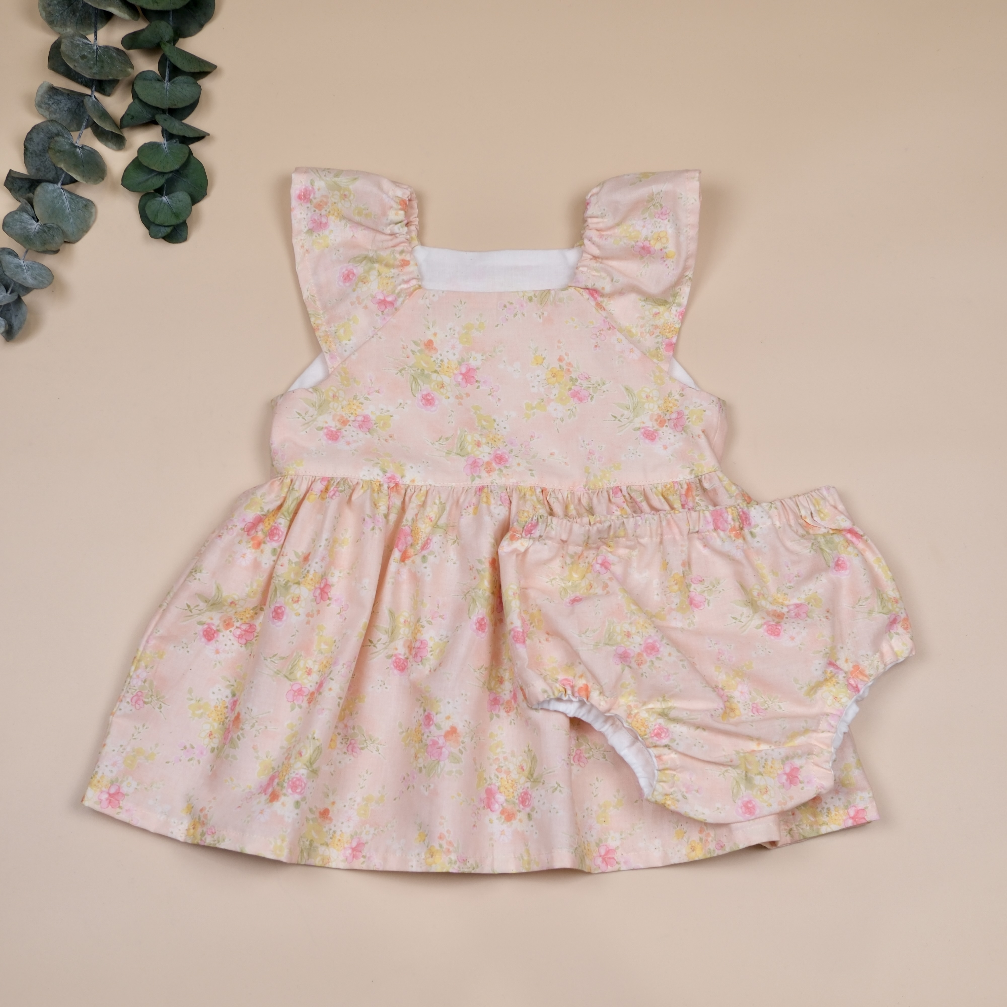 沐春荷袖系列 ❖ 粉橘花卉 ❖ 飛袖洋裝