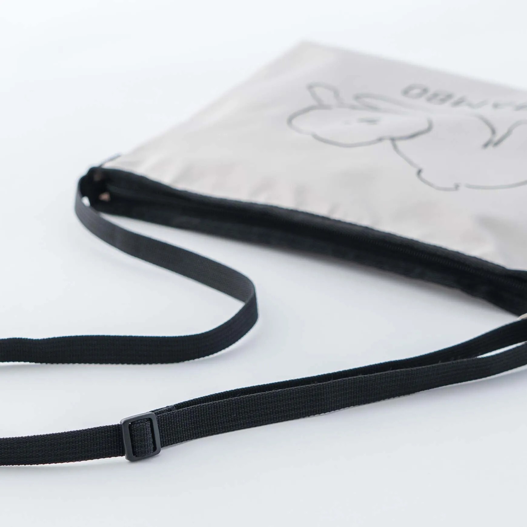 CLASKA-MAMBO PLAYBOW 隨行包 /米灰