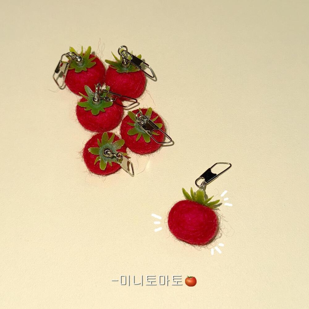 【現貨】迷你可愛番茄逗貓頭