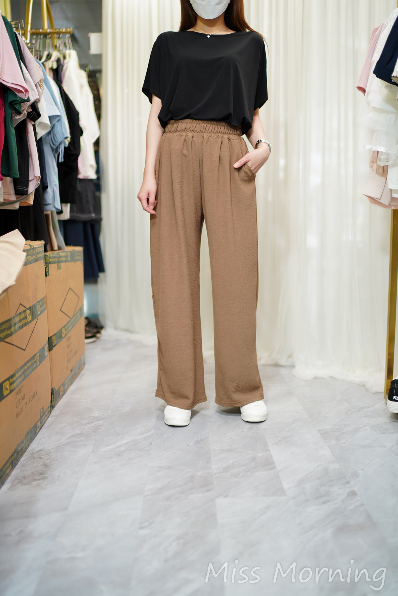 滑身料後面有亮點上衣(14624)&太涼快唔揀人著寬褲(33965)