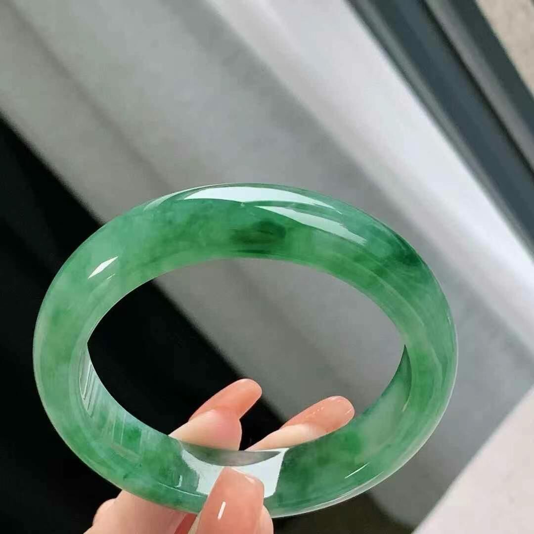 5195662 56.3mm冰芙蓉綠翡翠正圈手鐲 (56-58)
