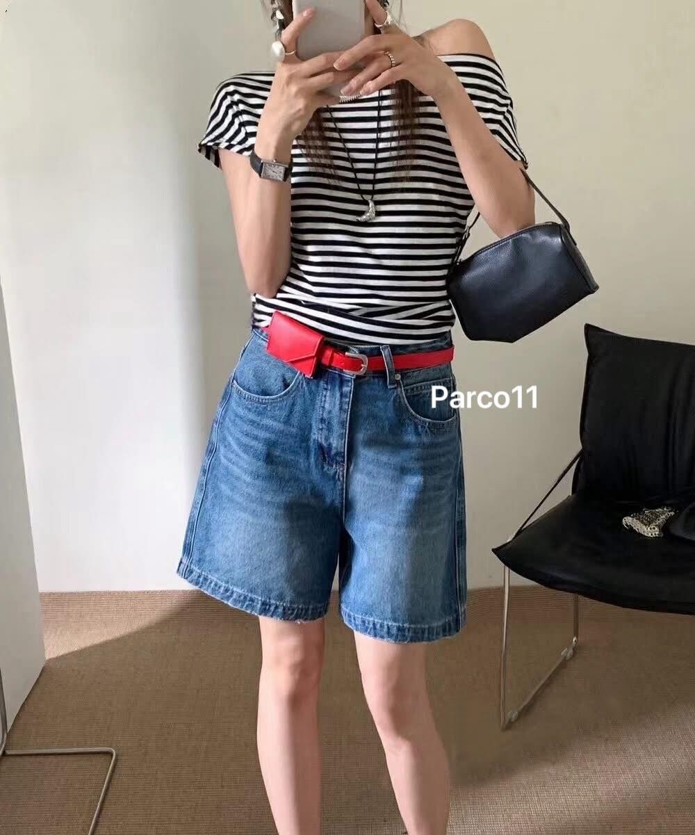 【時髦顯瘦的附腰包皮帶造型牛仔5分褲】（現貨）