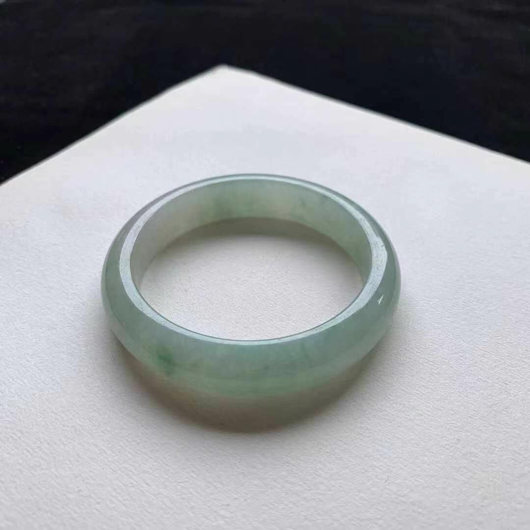 5195664 56.3mm晴綠翡翠正圈手鐲 (56-58)