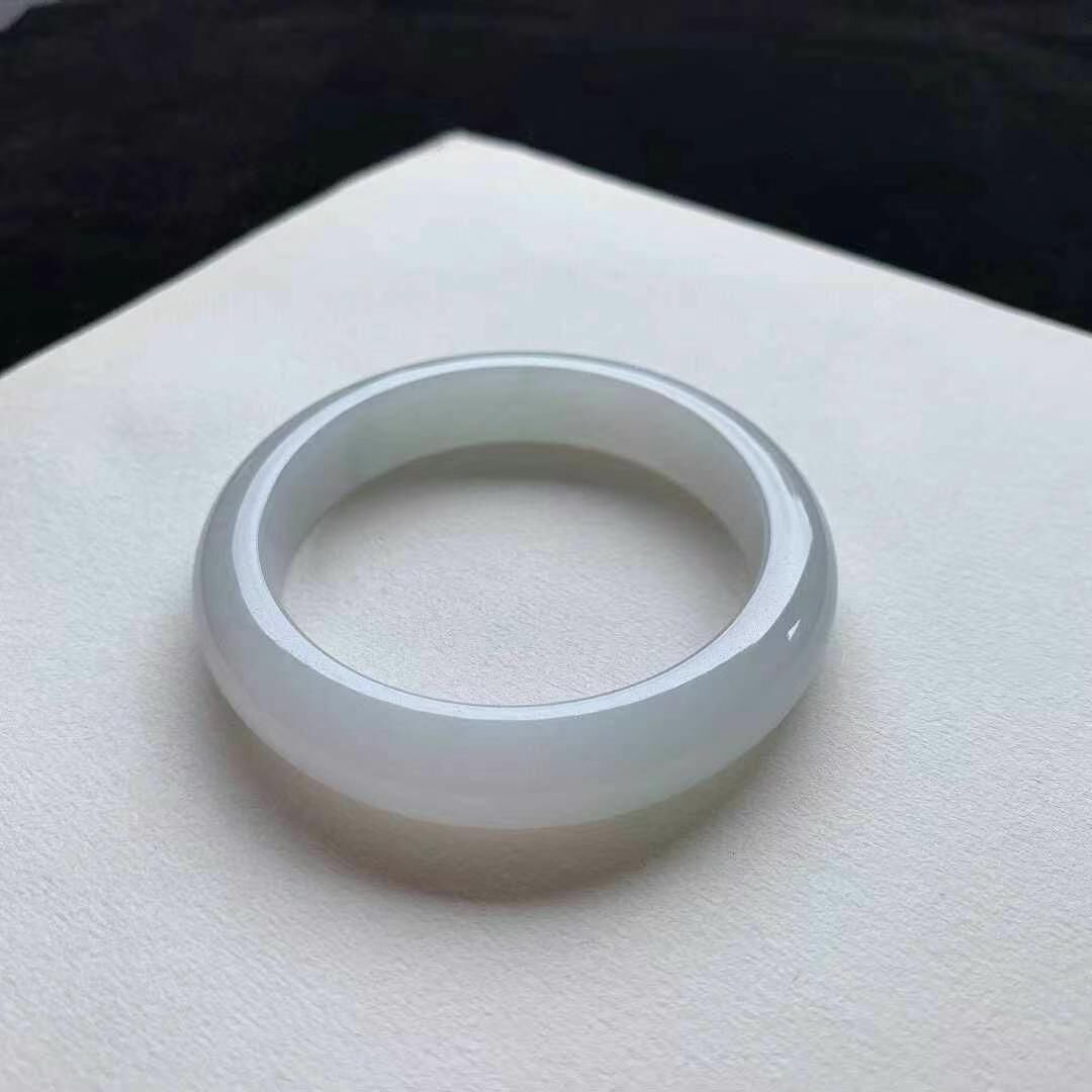 5195665 57.6mm冰白翡翠正圈手鐲 (56-58)
