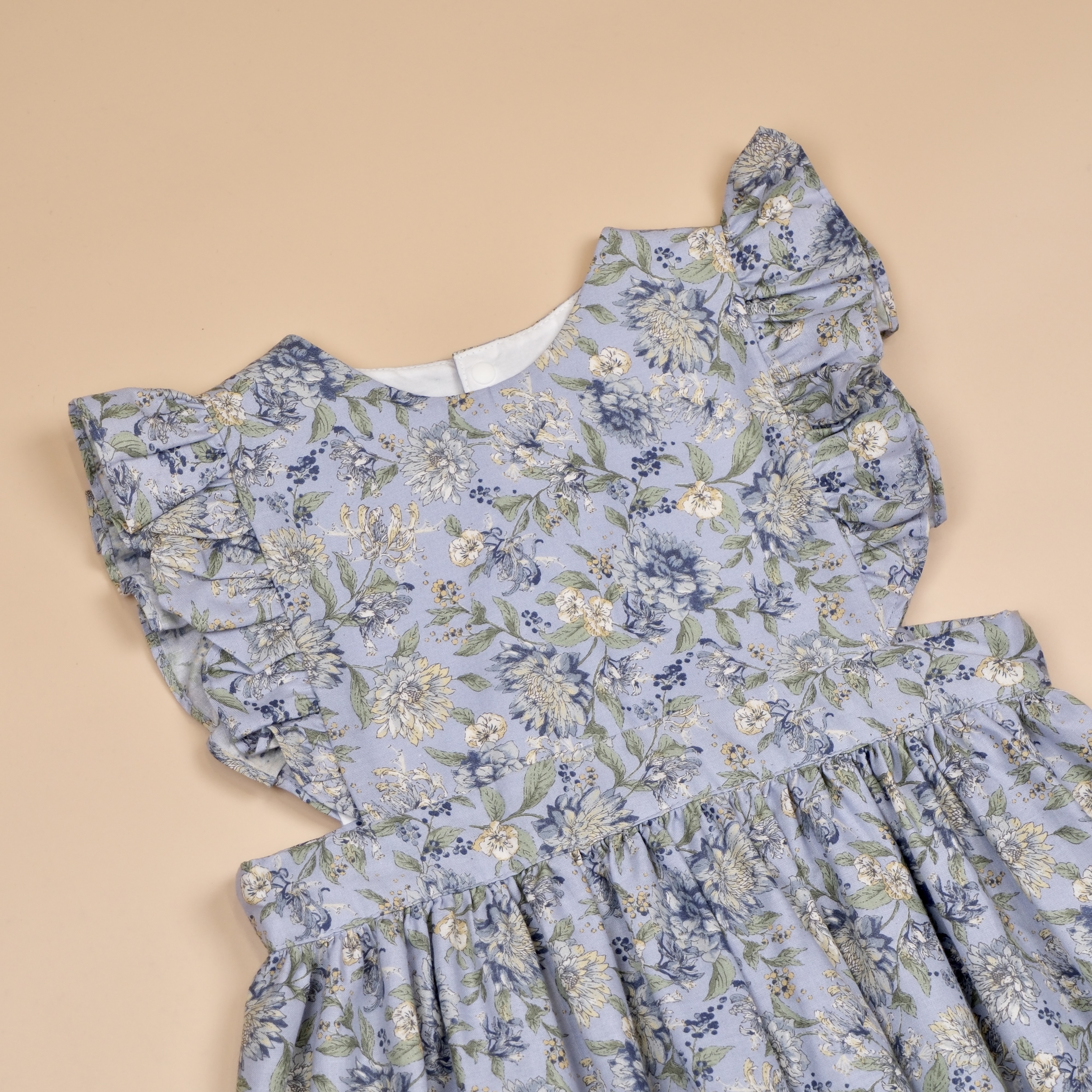 芳草宮廷 The Palace of Grass ❁ 手作女童荷葉飛袖洋裝