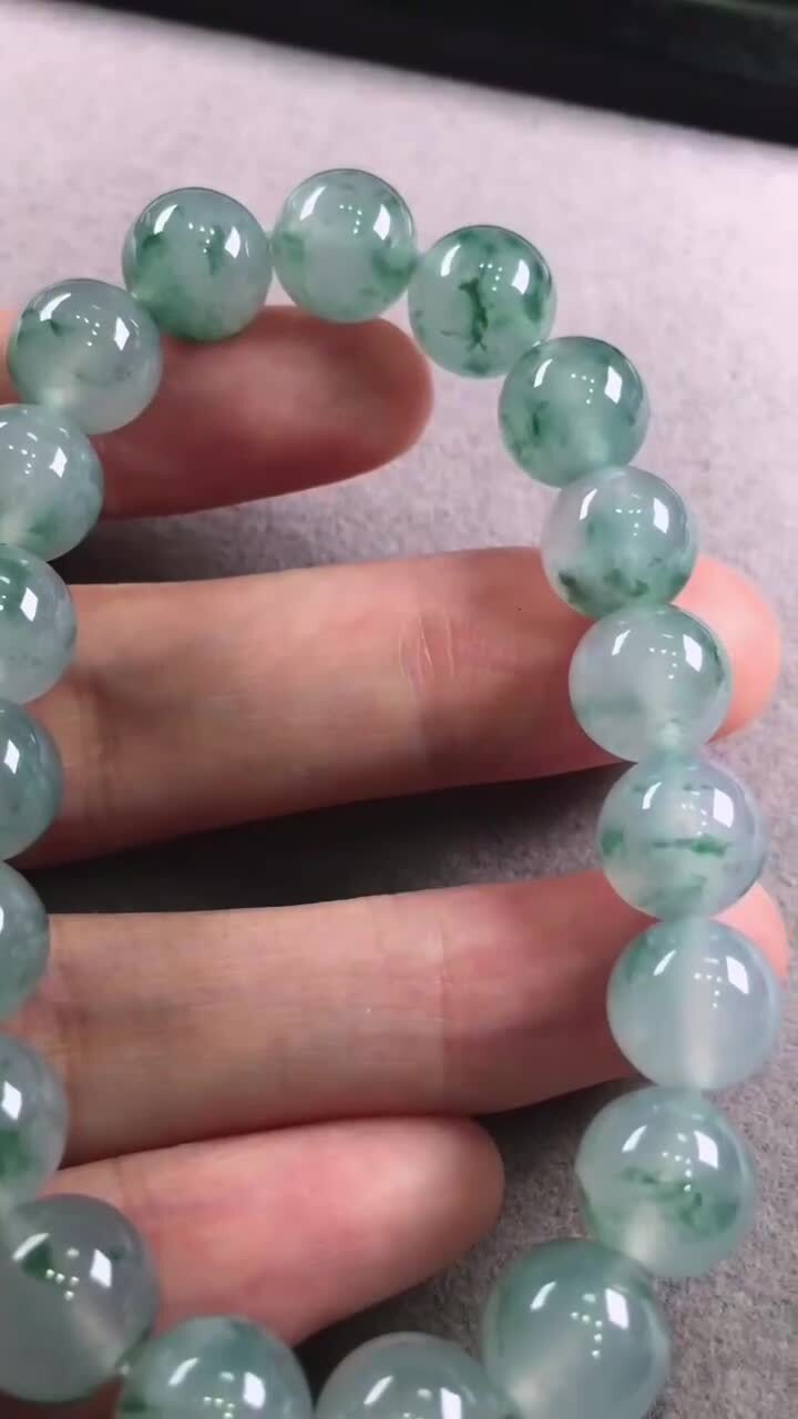 51933 翡翠手串 (10mm直徑)