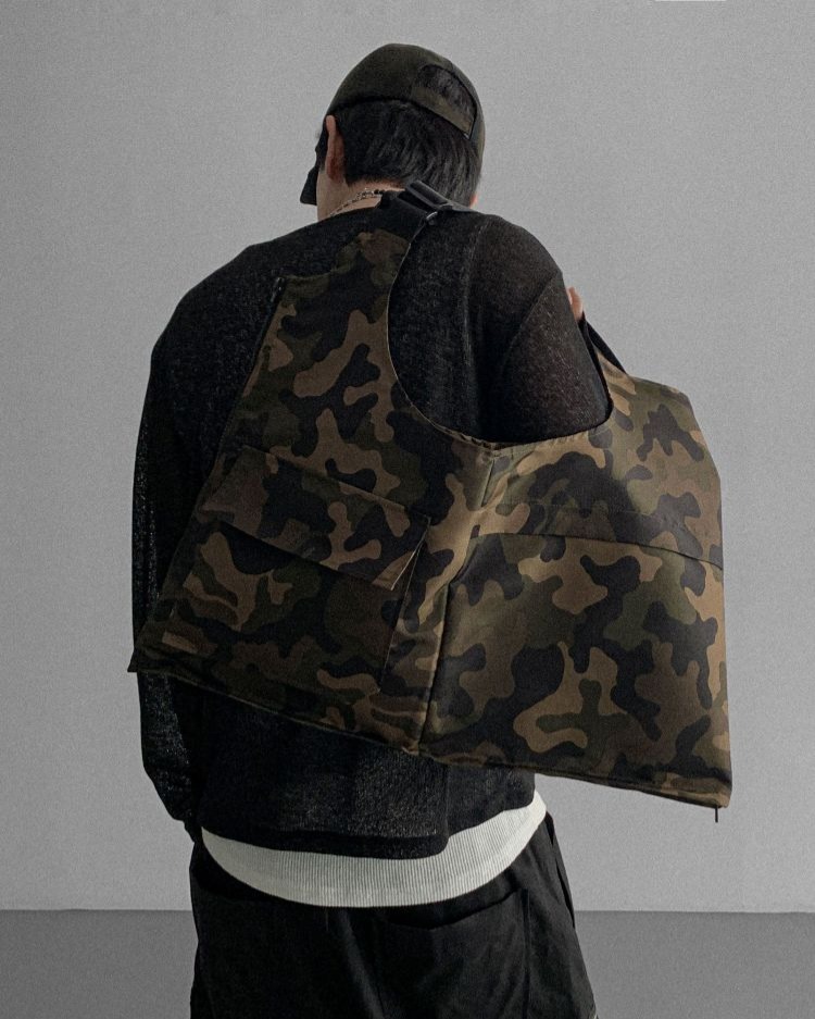 迷彩兩用防水背心/單肩包