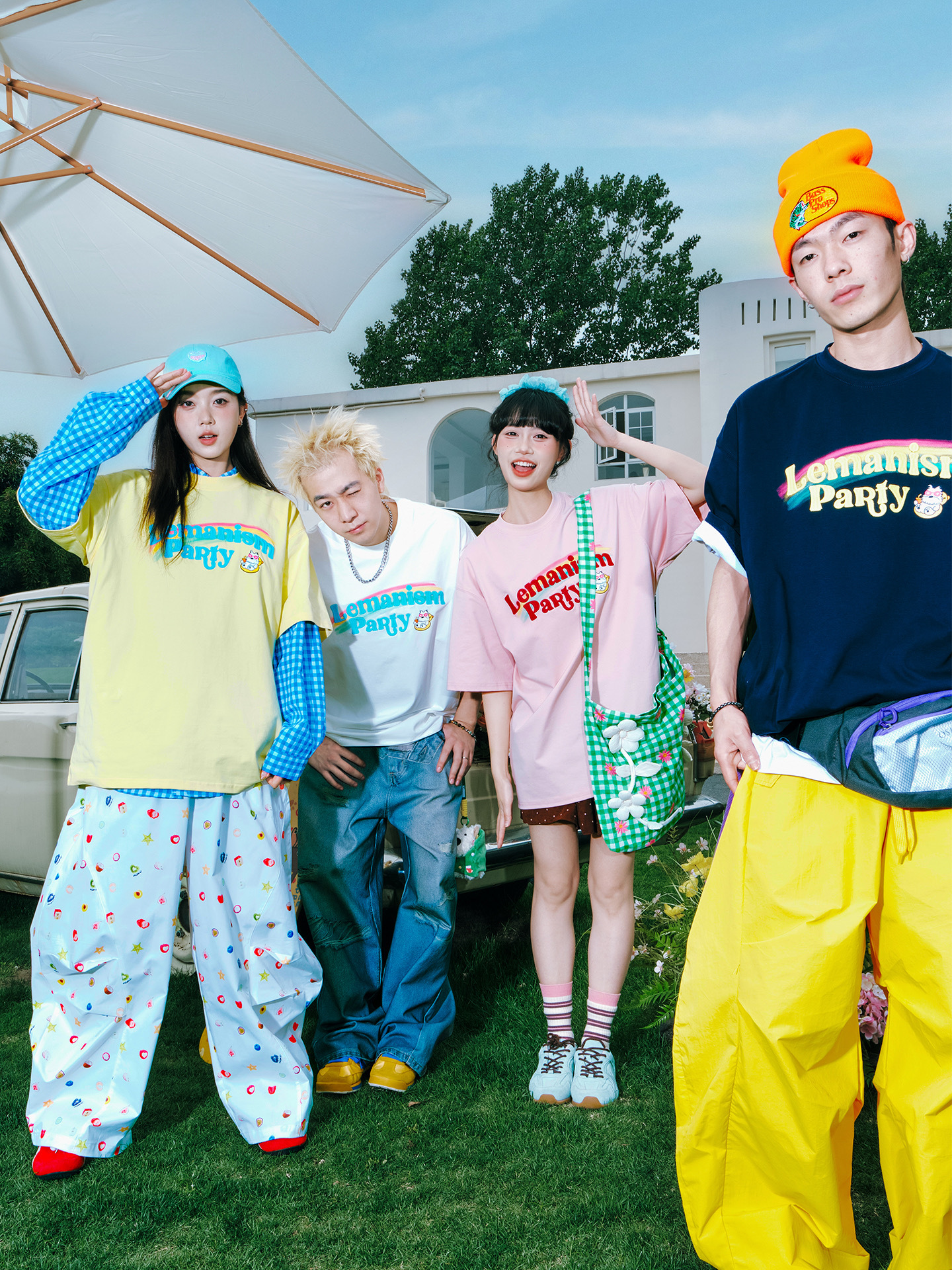 LEMANISM 狗狗 彩虹字母 短袖