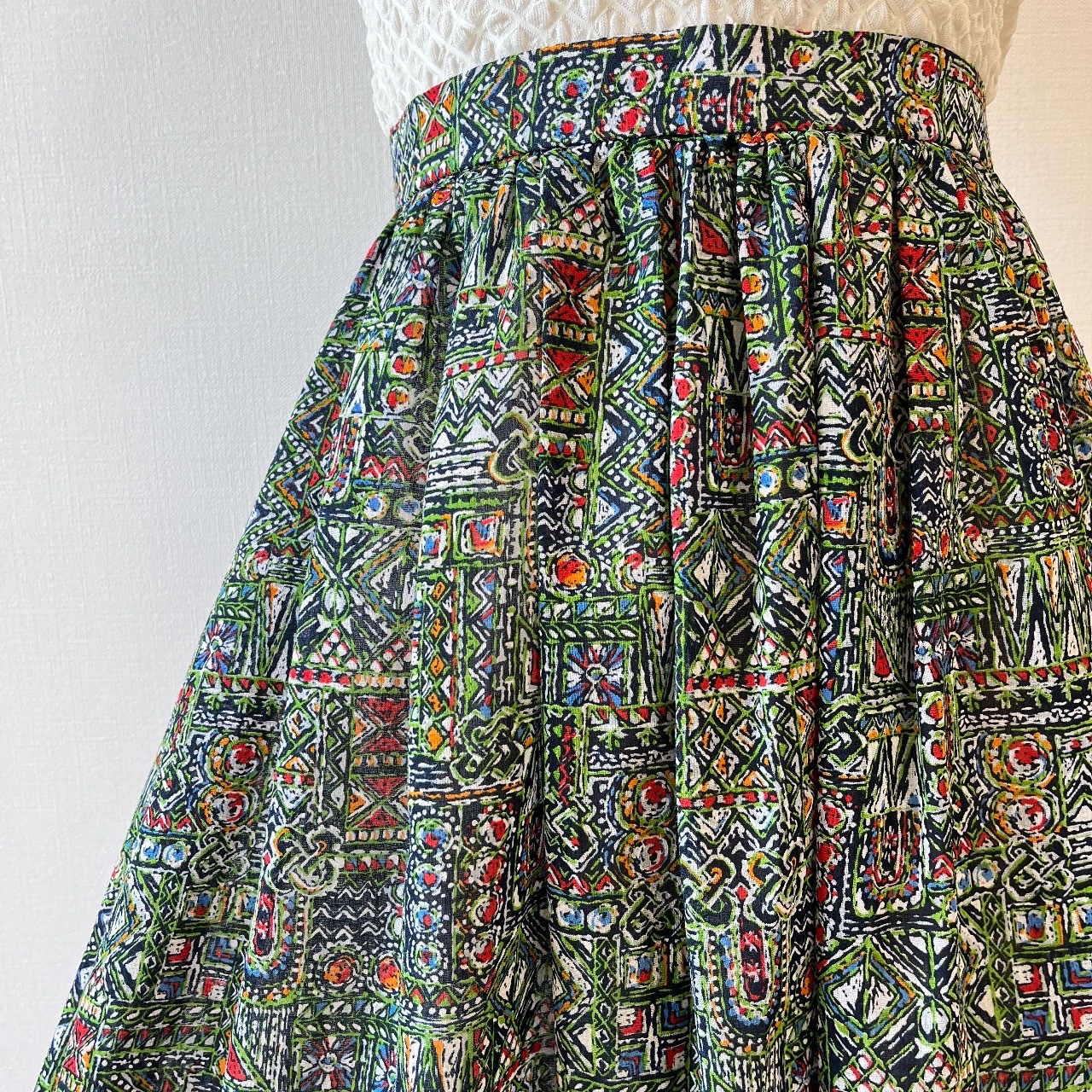 綠色民族風圖案半身裙