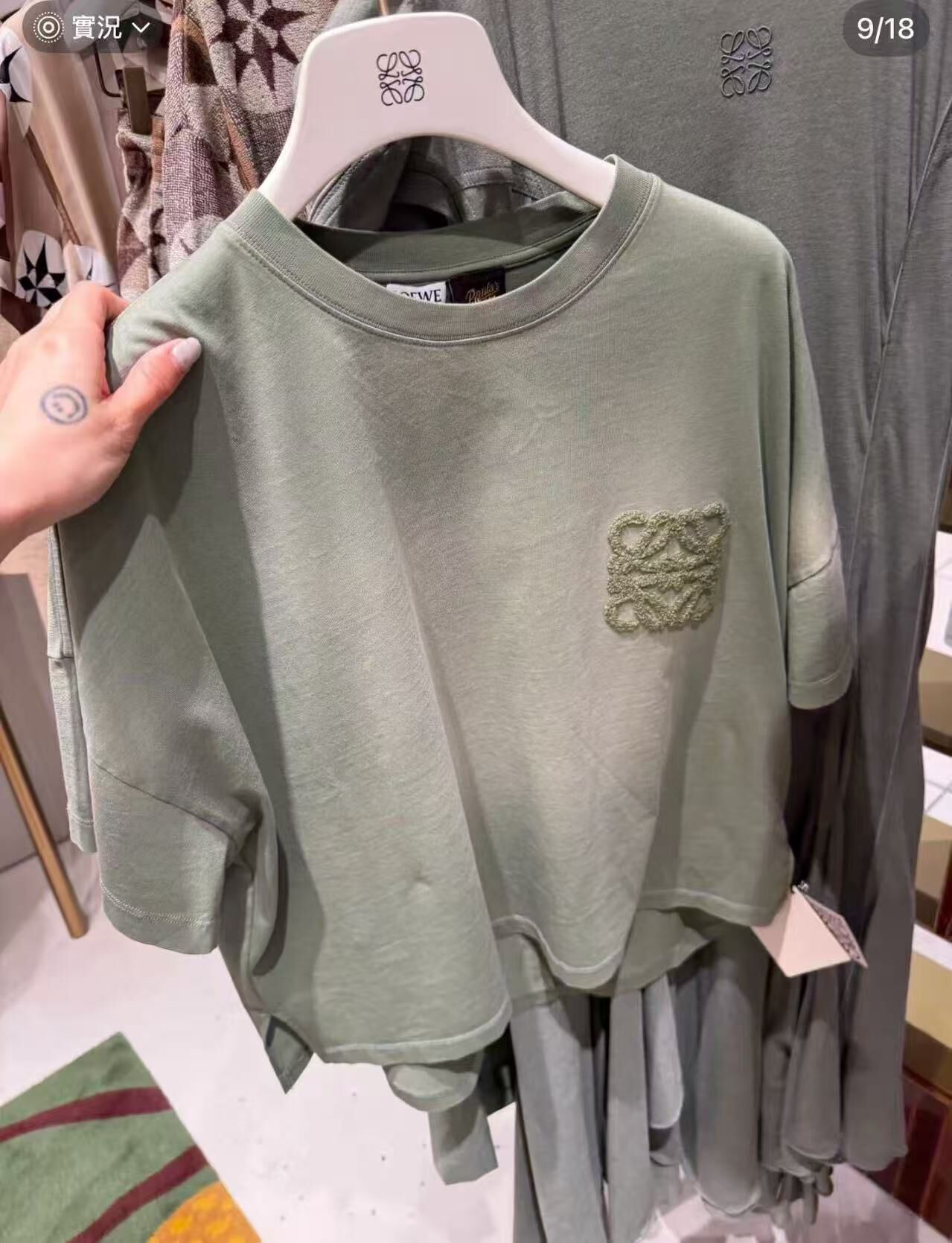 Loewe 新款logo 女款短袖t  -T