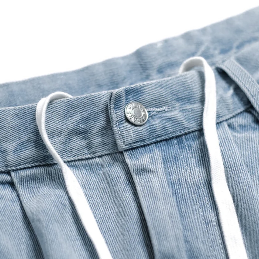 DEZZY.® 水洗剪裁牛仔短褲