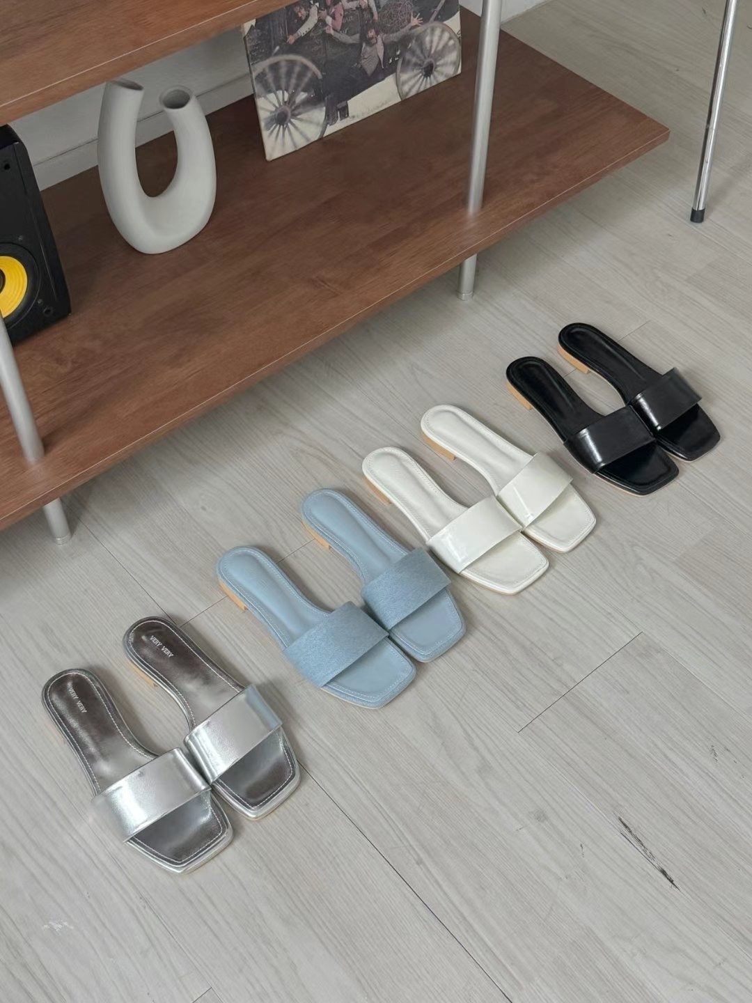 平底方頭涼拖鞋