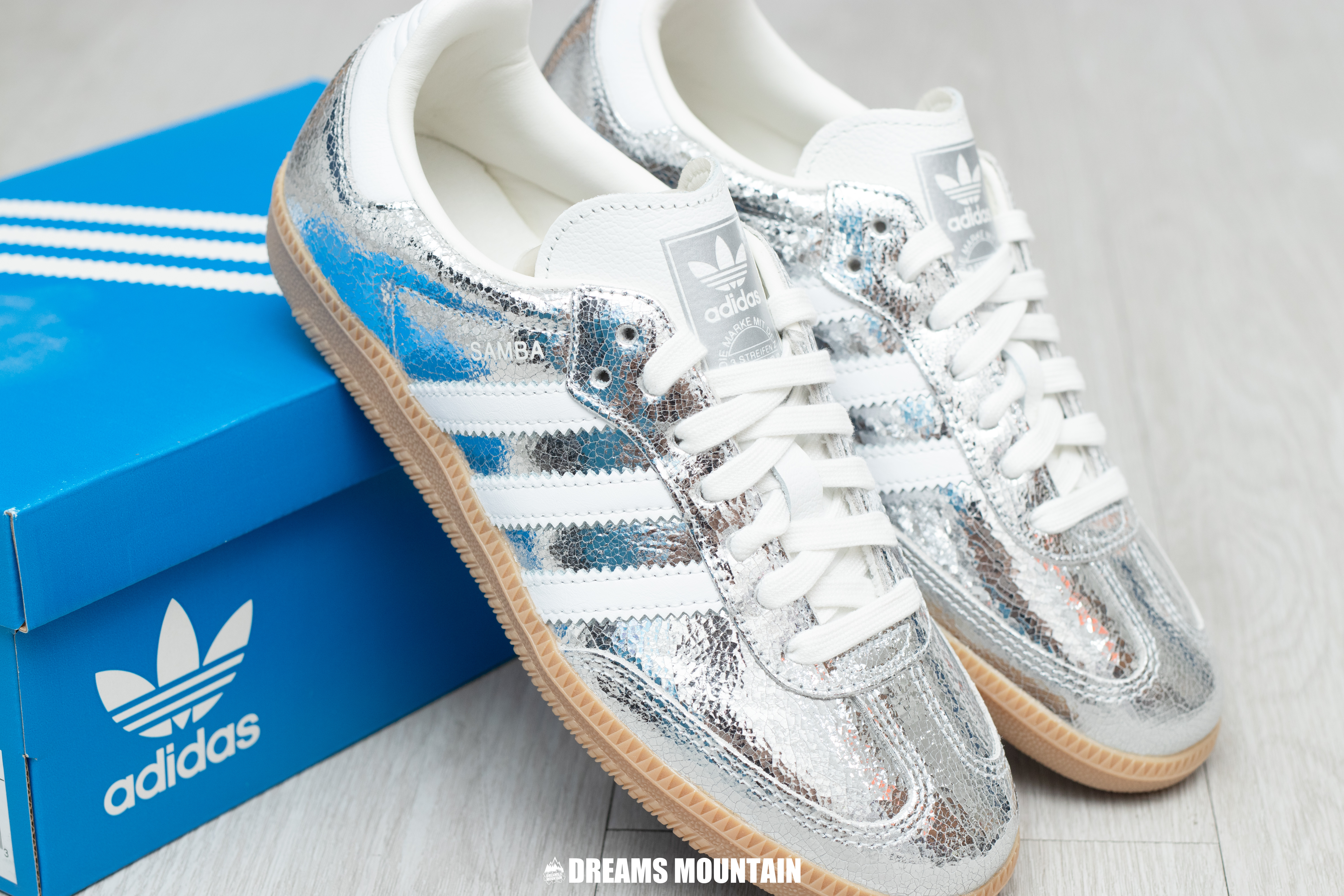 【預訂】ADIDAS SAMBA OG 液態碎銀-WOMEN