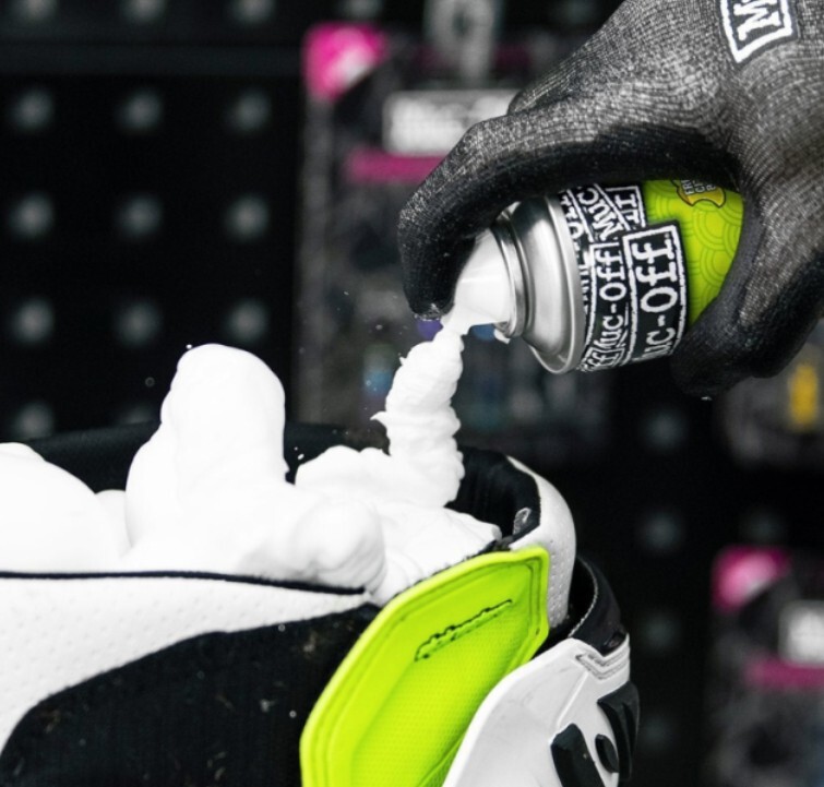 Muc-Off 馬可夫 安全帽清潔保養套組