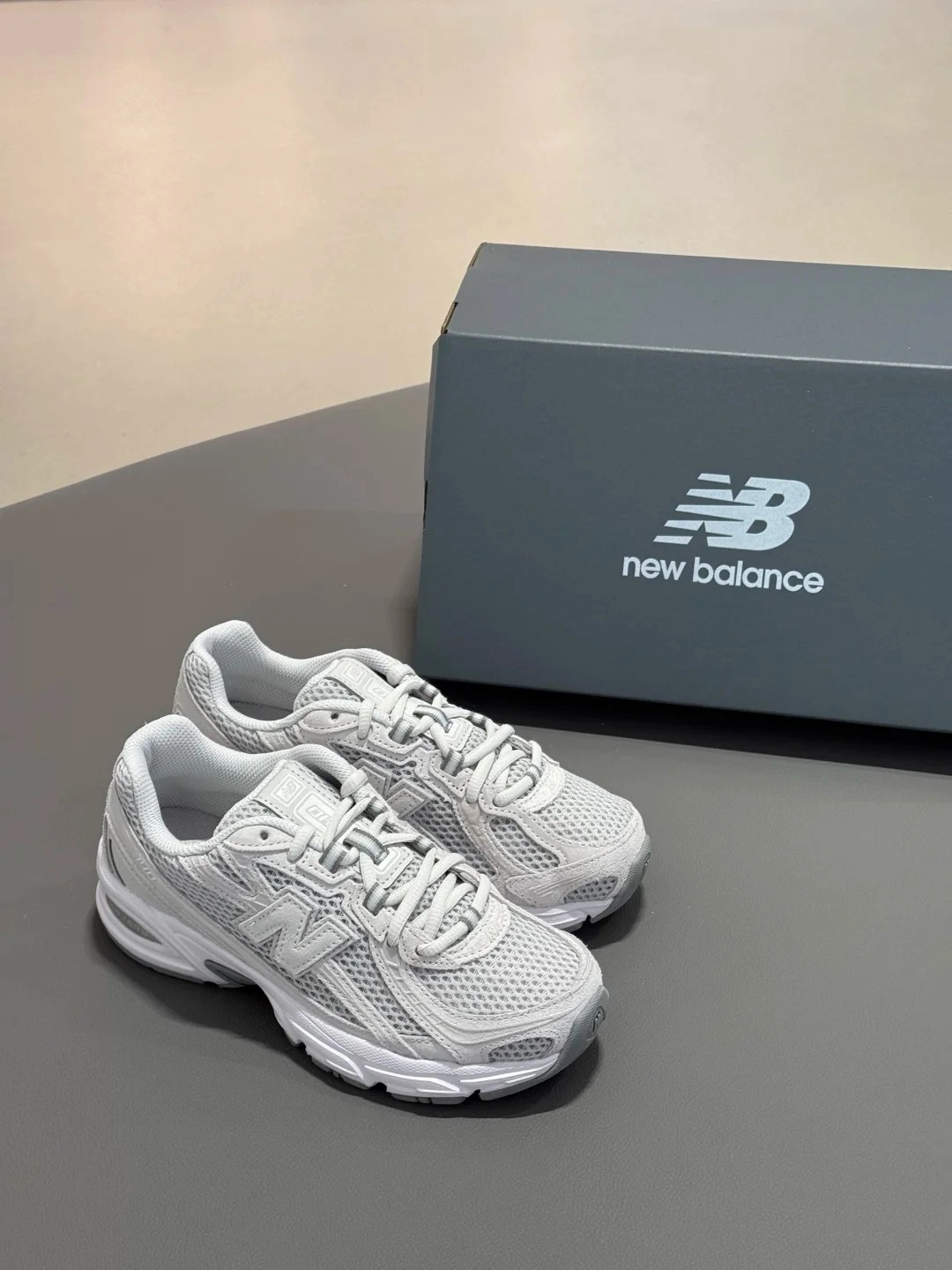 New Balance NB 740 乳灰色 淺灰色 灰色 復古 慢跑鞋 老爹鞋 U740GS2/預購
