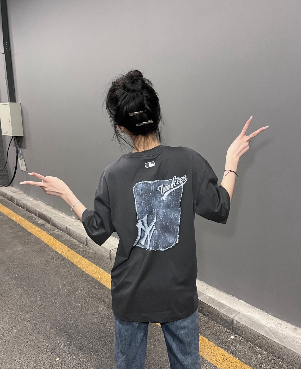 MLB 洋基老花短袖T恤 男女同款 潮牌速乾上衣－炭灰