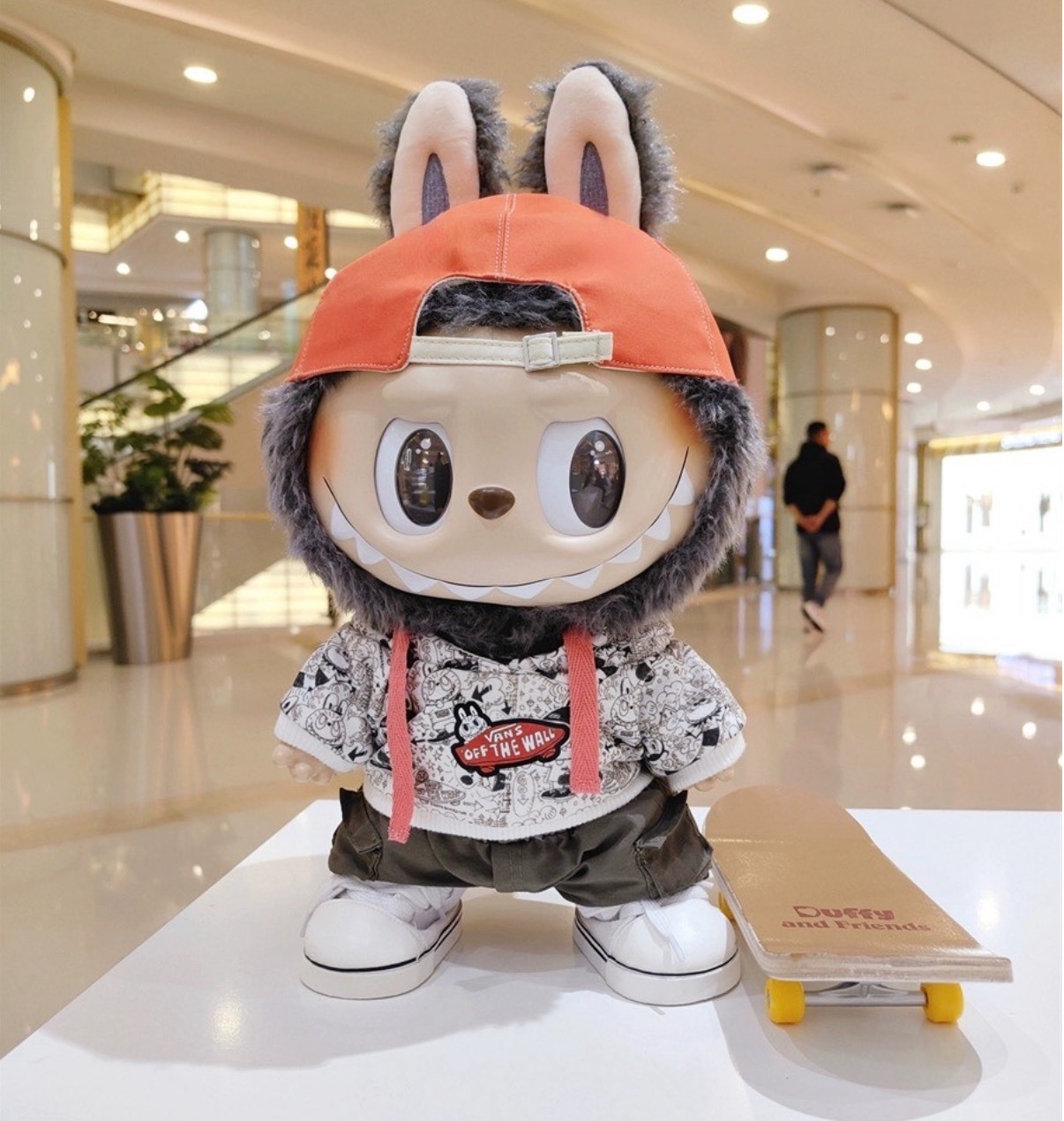 POP MART x Vans LABUBU Old Skool 聯名公仔｜The Monsters Forever 潮流收藏