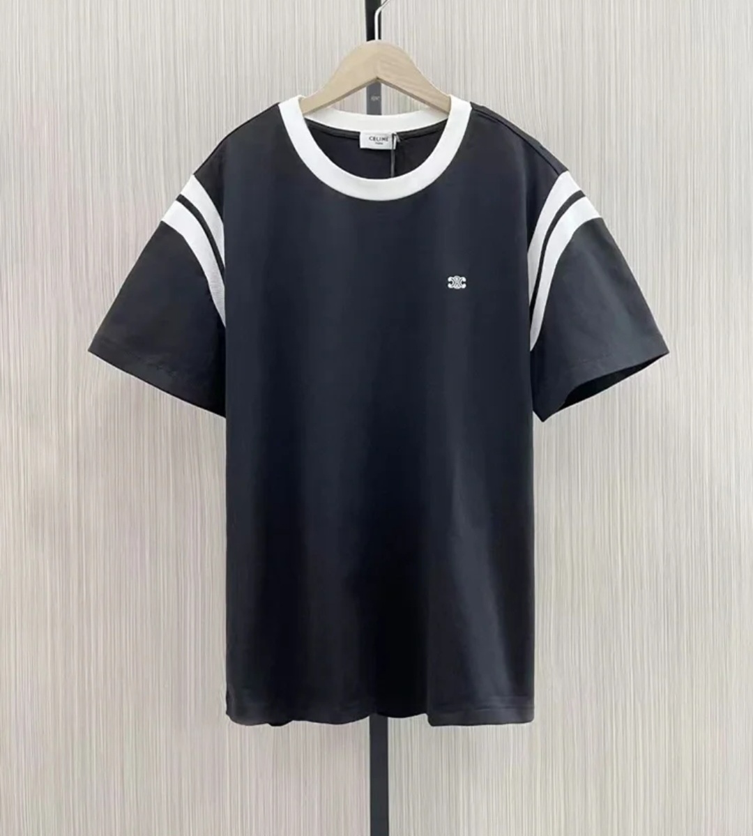 CELINE 黑色併白邊 刺繡Logo Tee