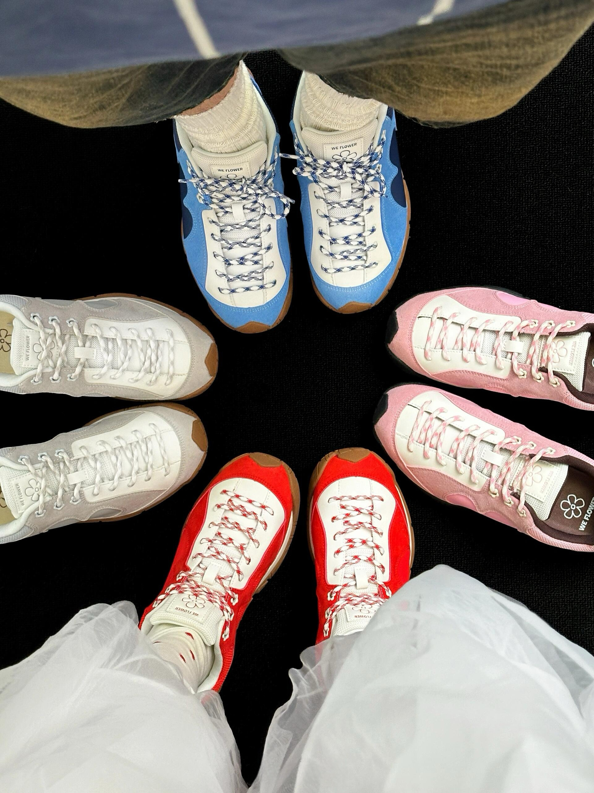 We Flower 小花鞋 流浪鞋 麂皮 拼接 焦糖底 復古 德訓鞋 櫻花粉 晴空藍 月光白 櫻桃紅/預購