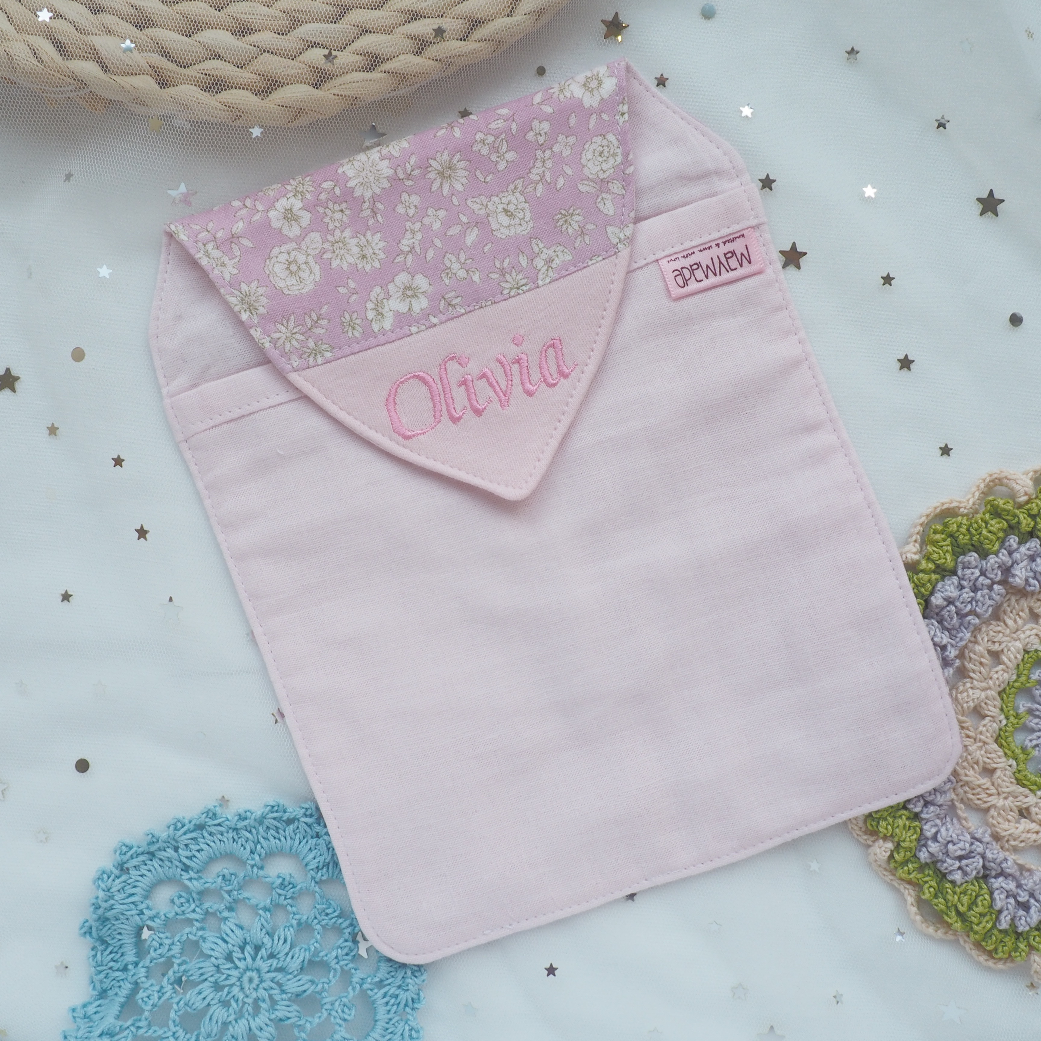 粉紅小碎花圖案汗巾