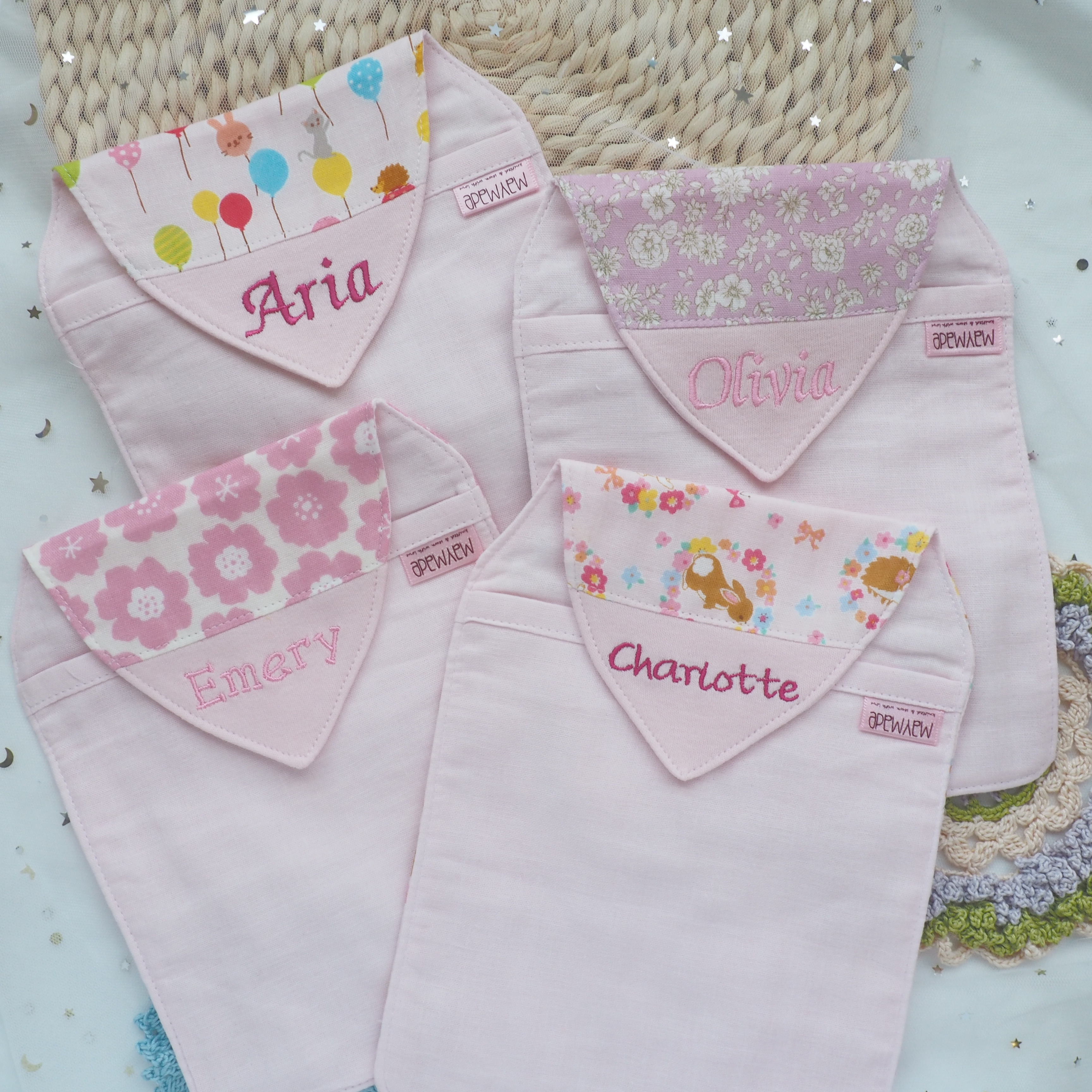 粉紅色汽球派對圖案汗巾